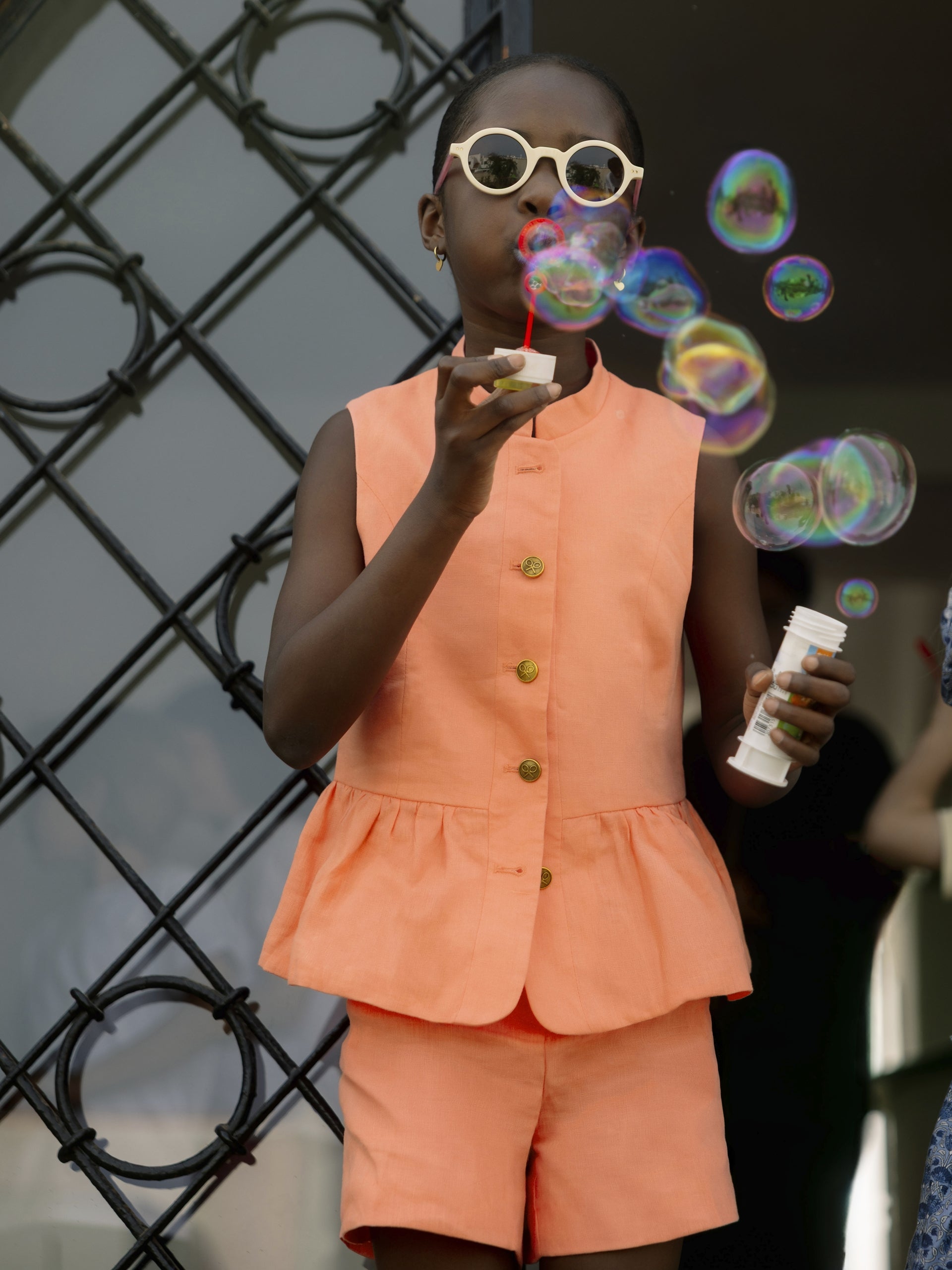 Bermuda fille lin corail