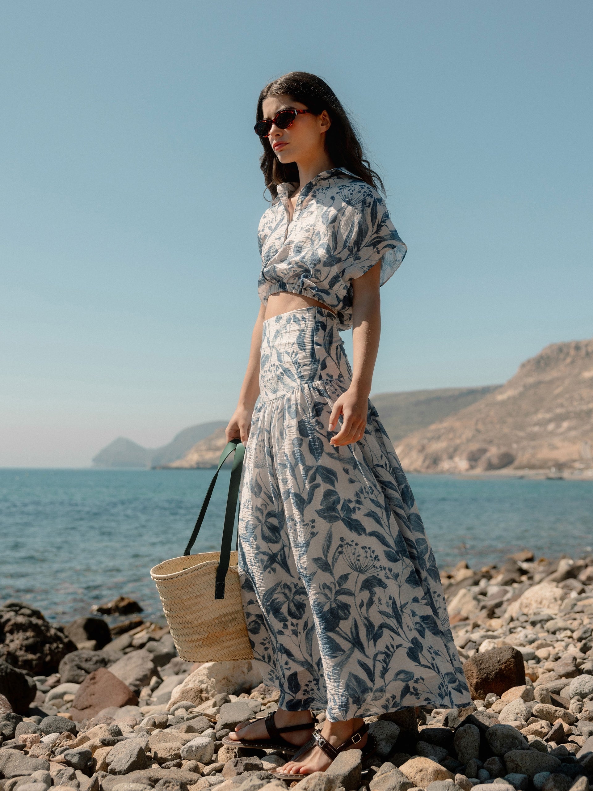 Falda estampado flores azul