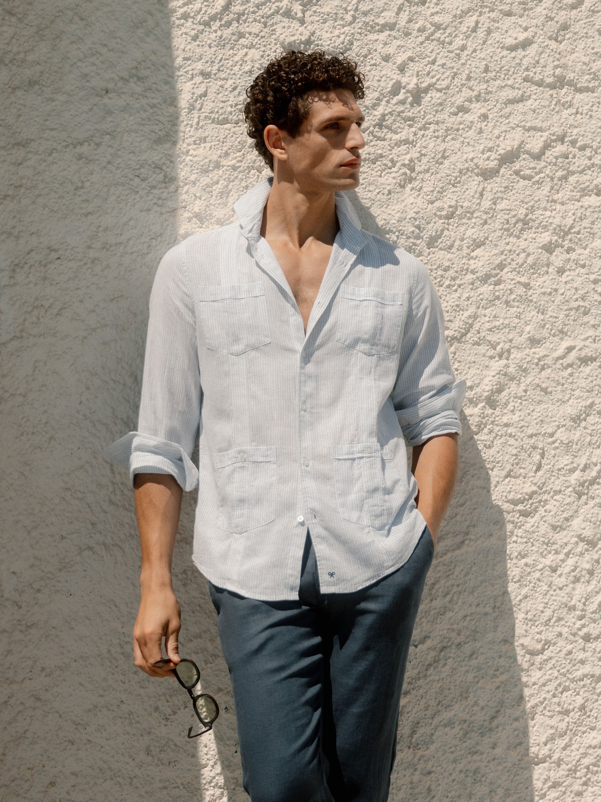 Guayabera sport lino rayas celeste