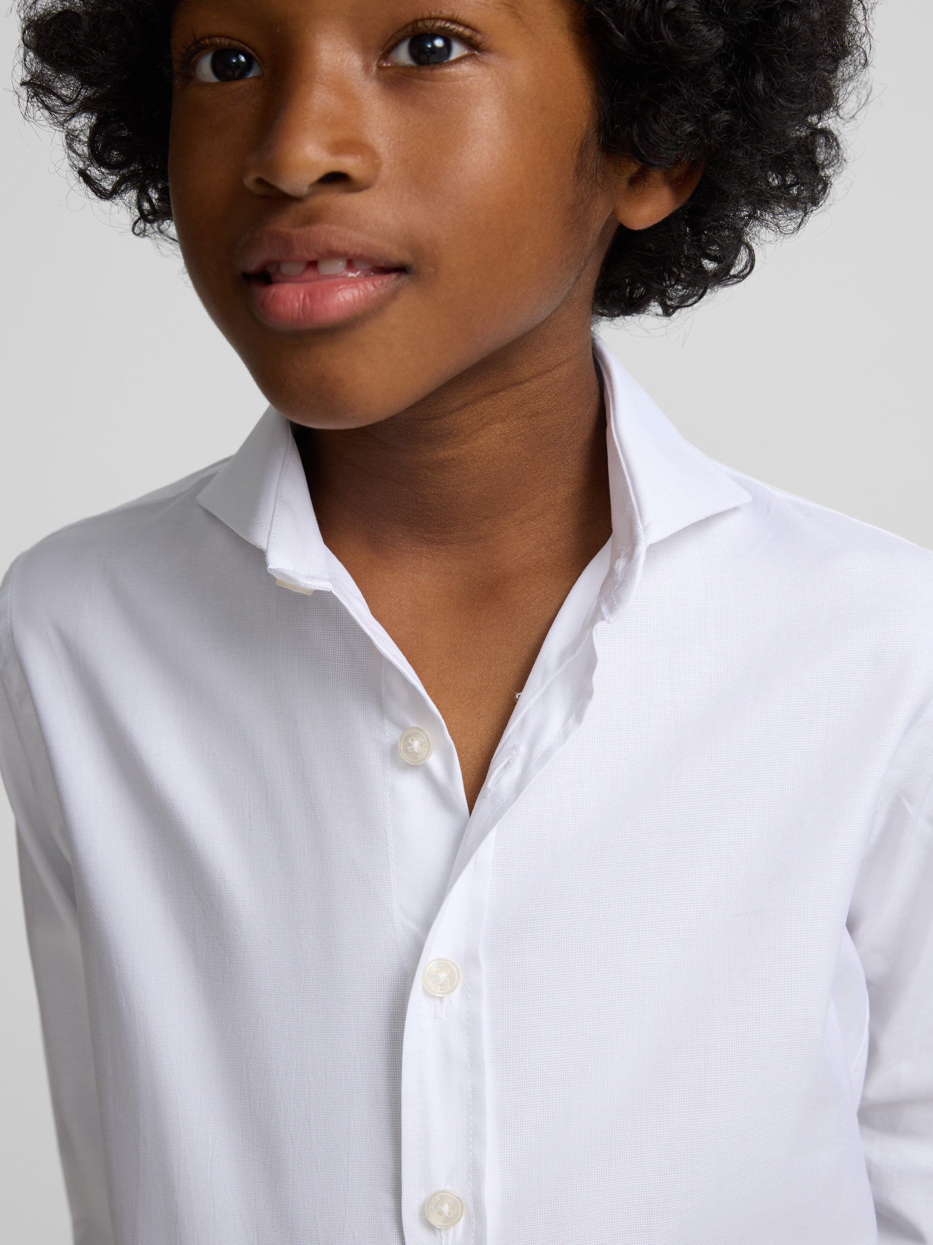 Camisa de vestir para crianças, punho simples, branca