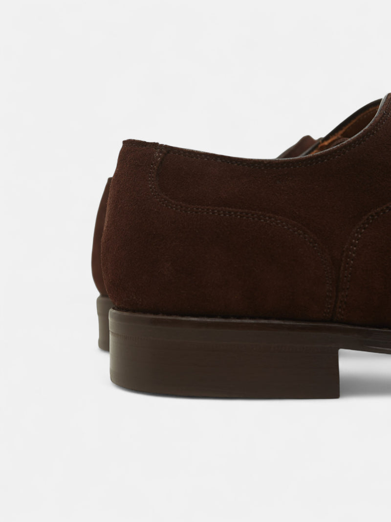 Zapato clasico ante cordones marron