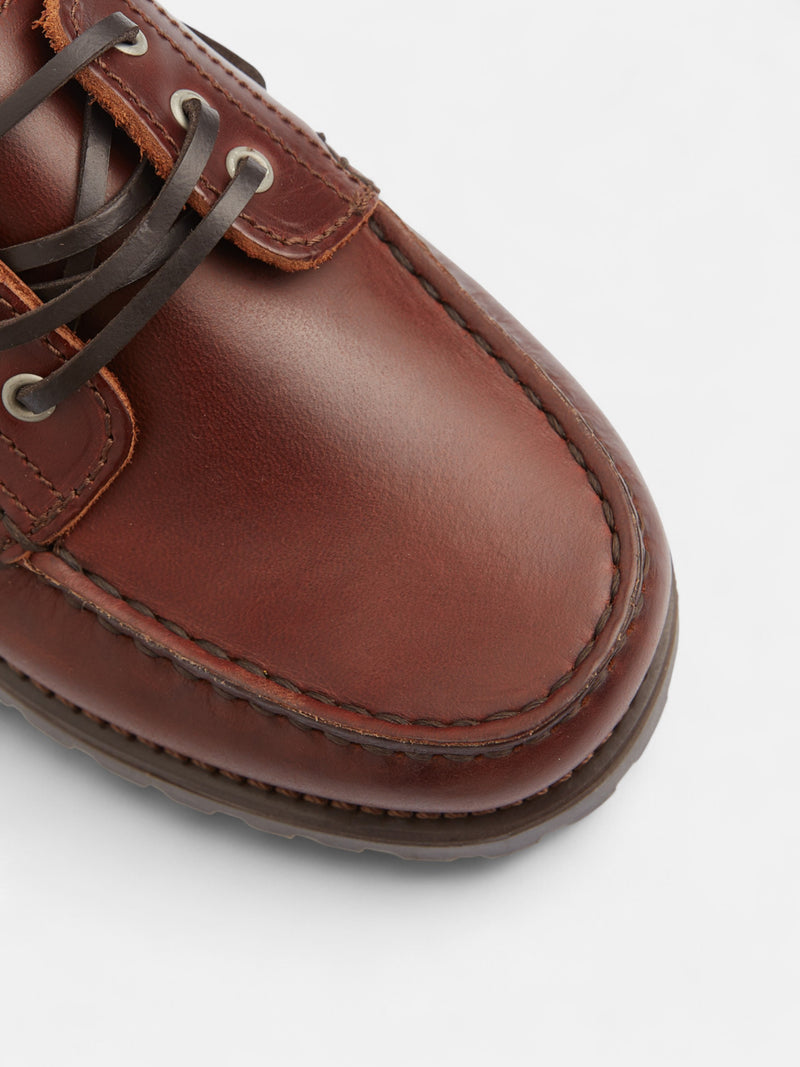 Chaussure sport enfant nautique cuir marron