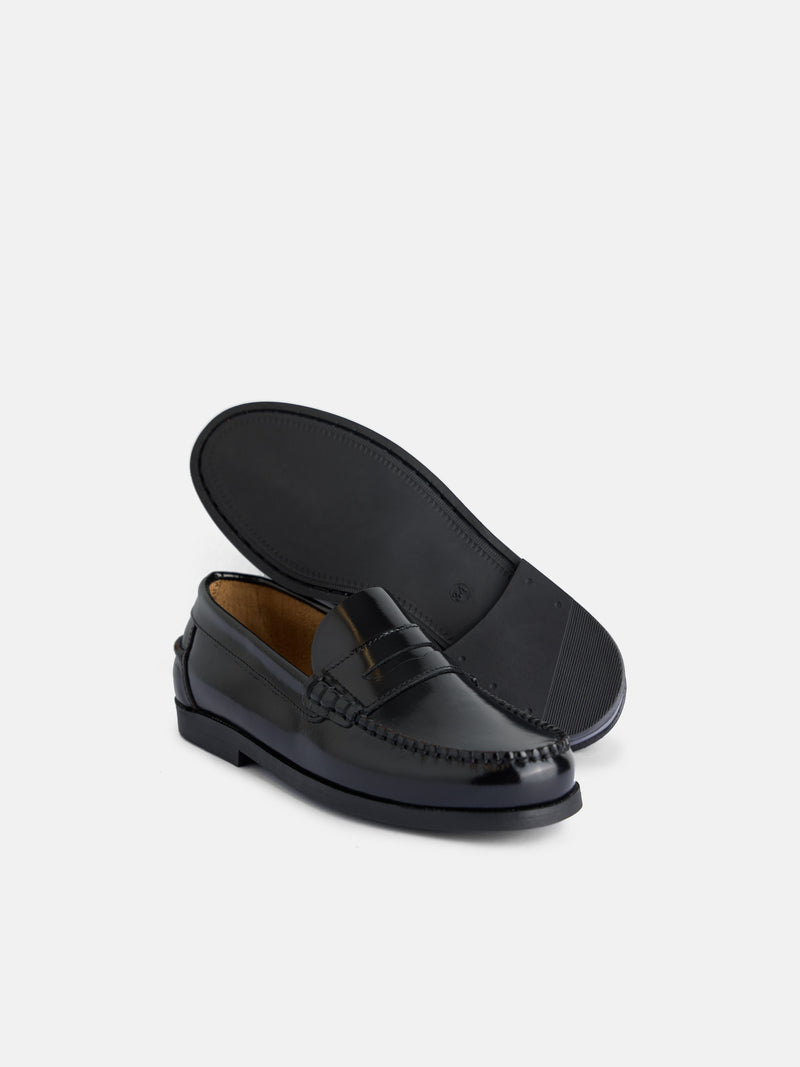 Black kids' loafer shoe