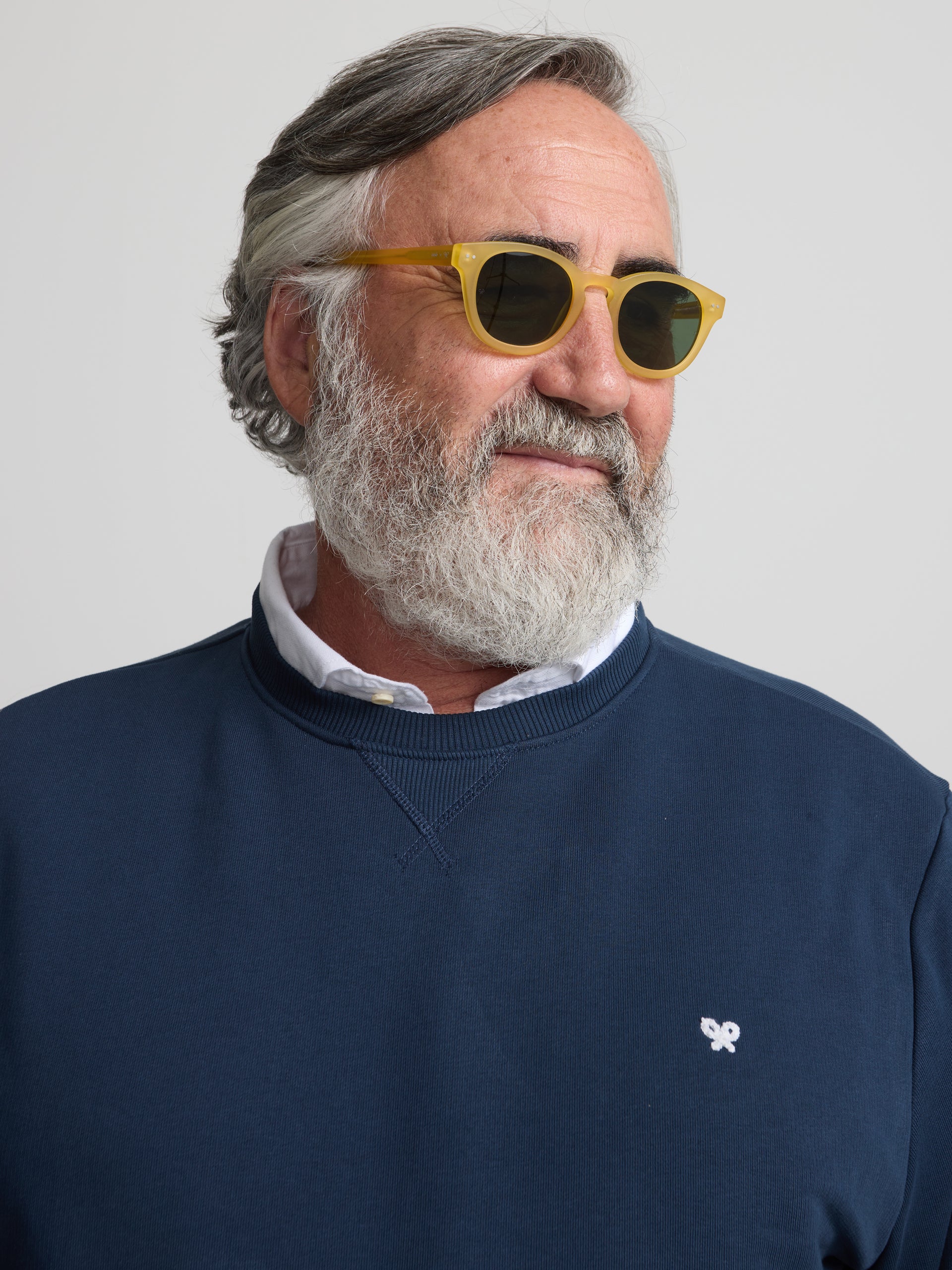 Sudadera minilogo azul marino