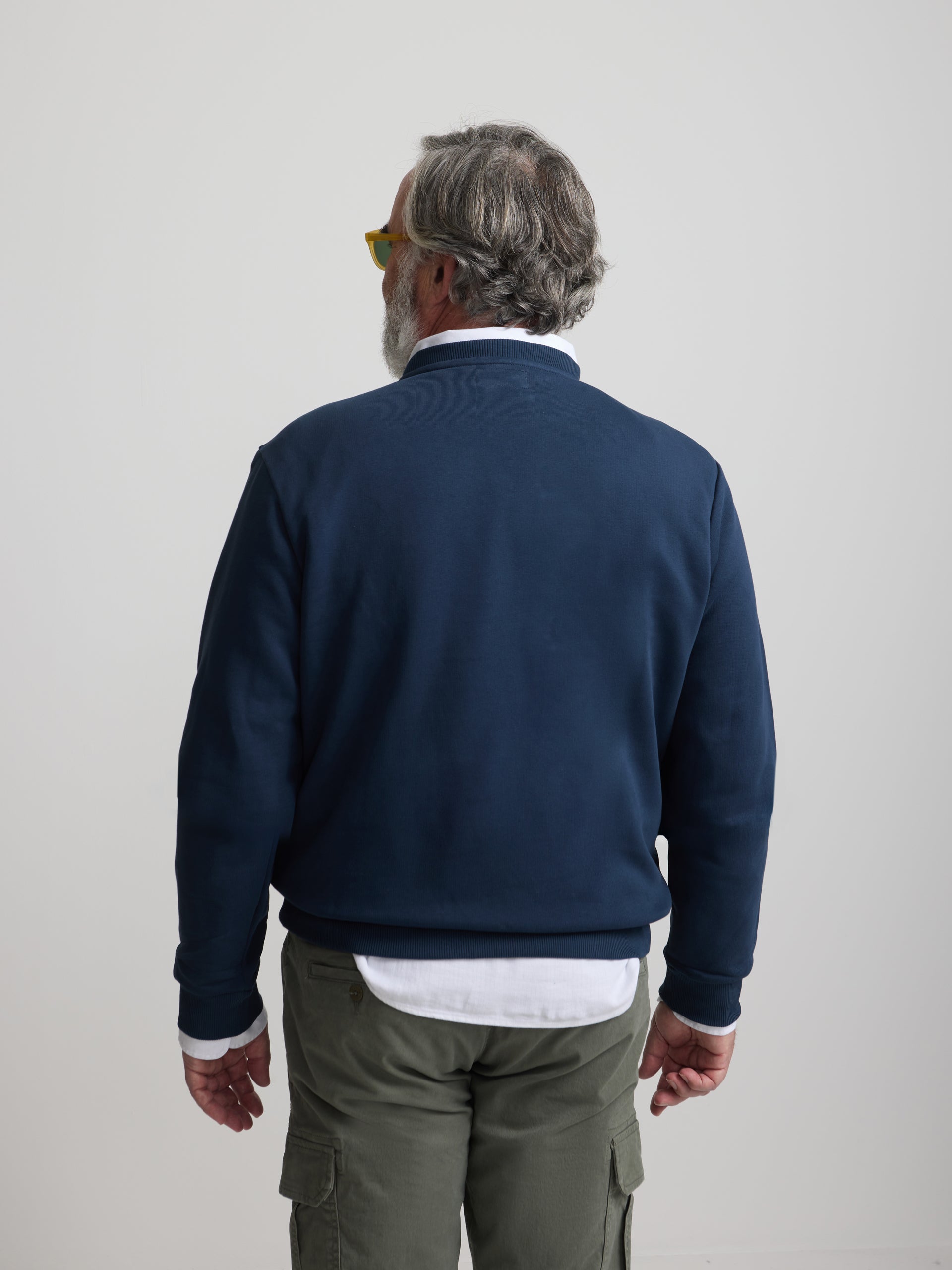 Sudadera minilogo azul marino