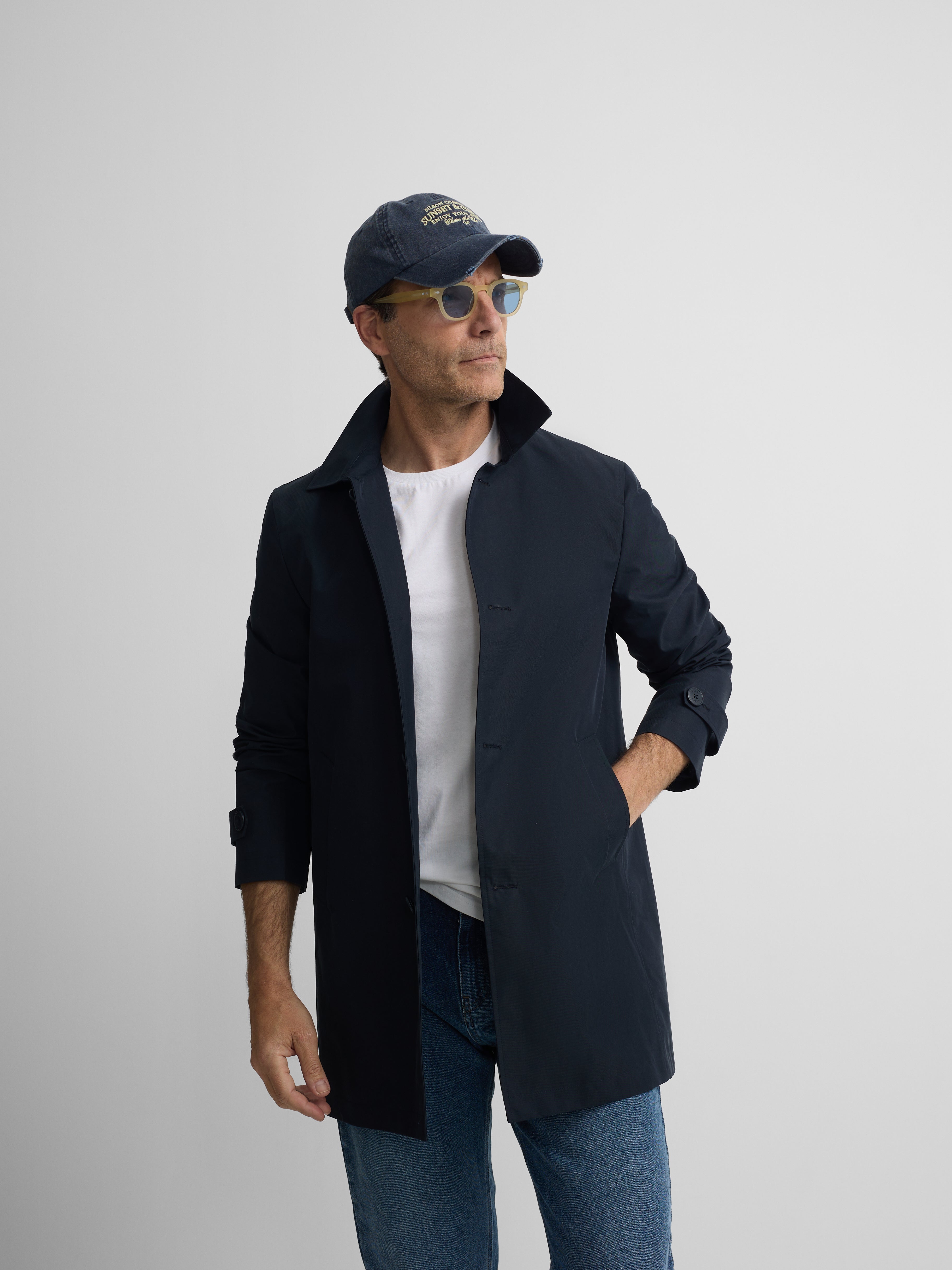 Short navy trench coat