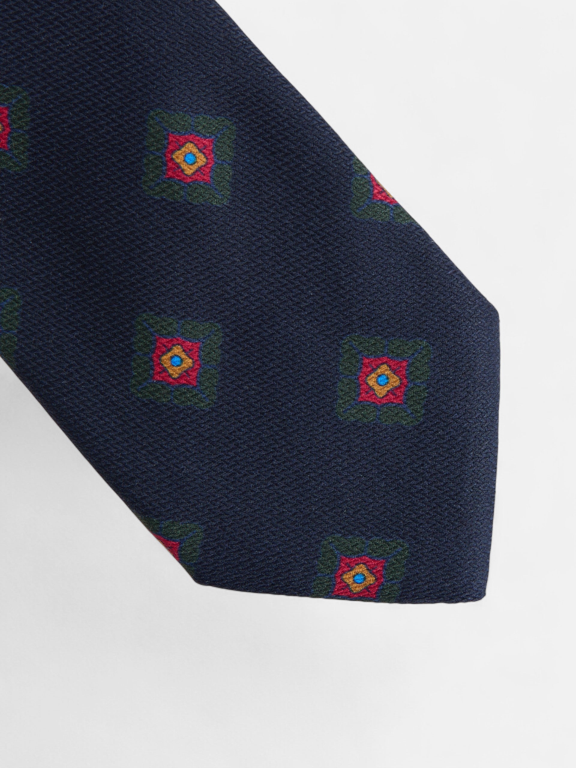 Corbata seda motivo geometrico azul marino