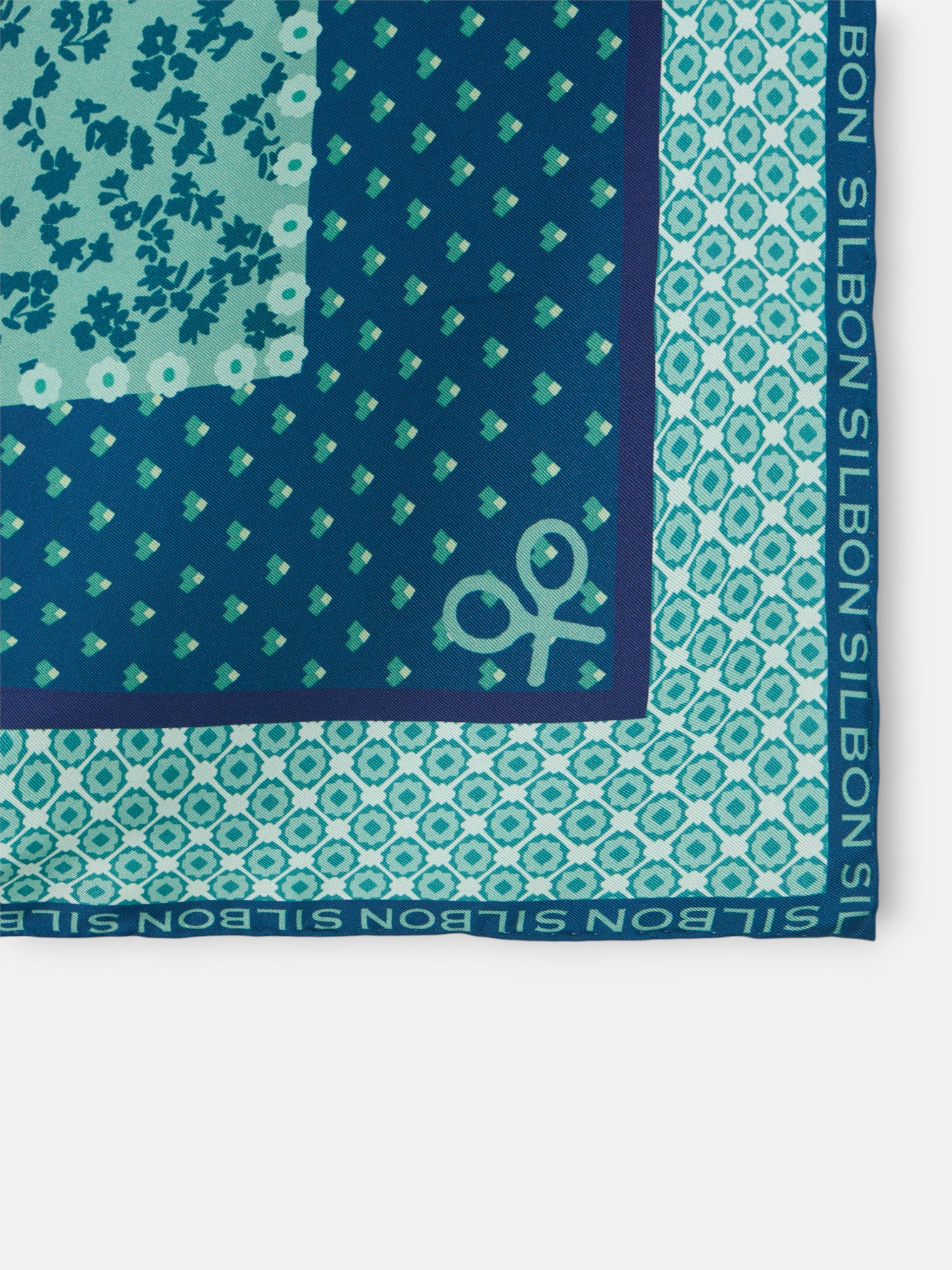 Lenço estampado verde