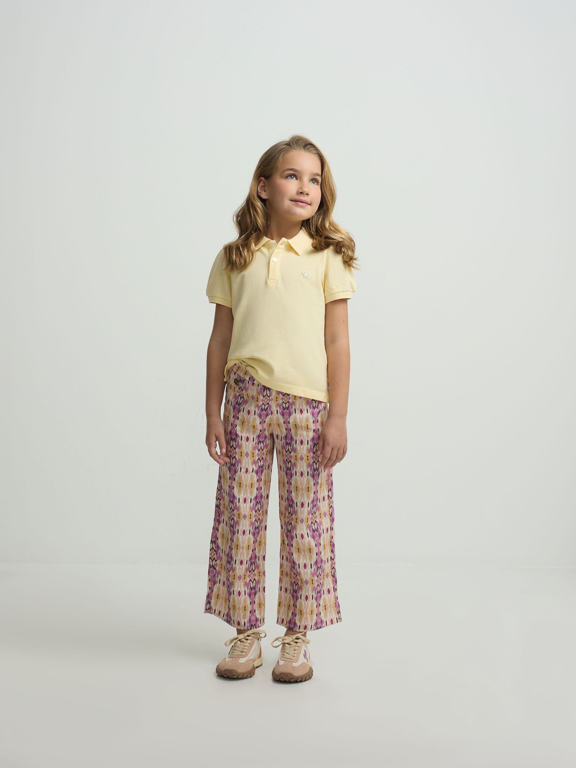 Puff sleeve yellow girl polo