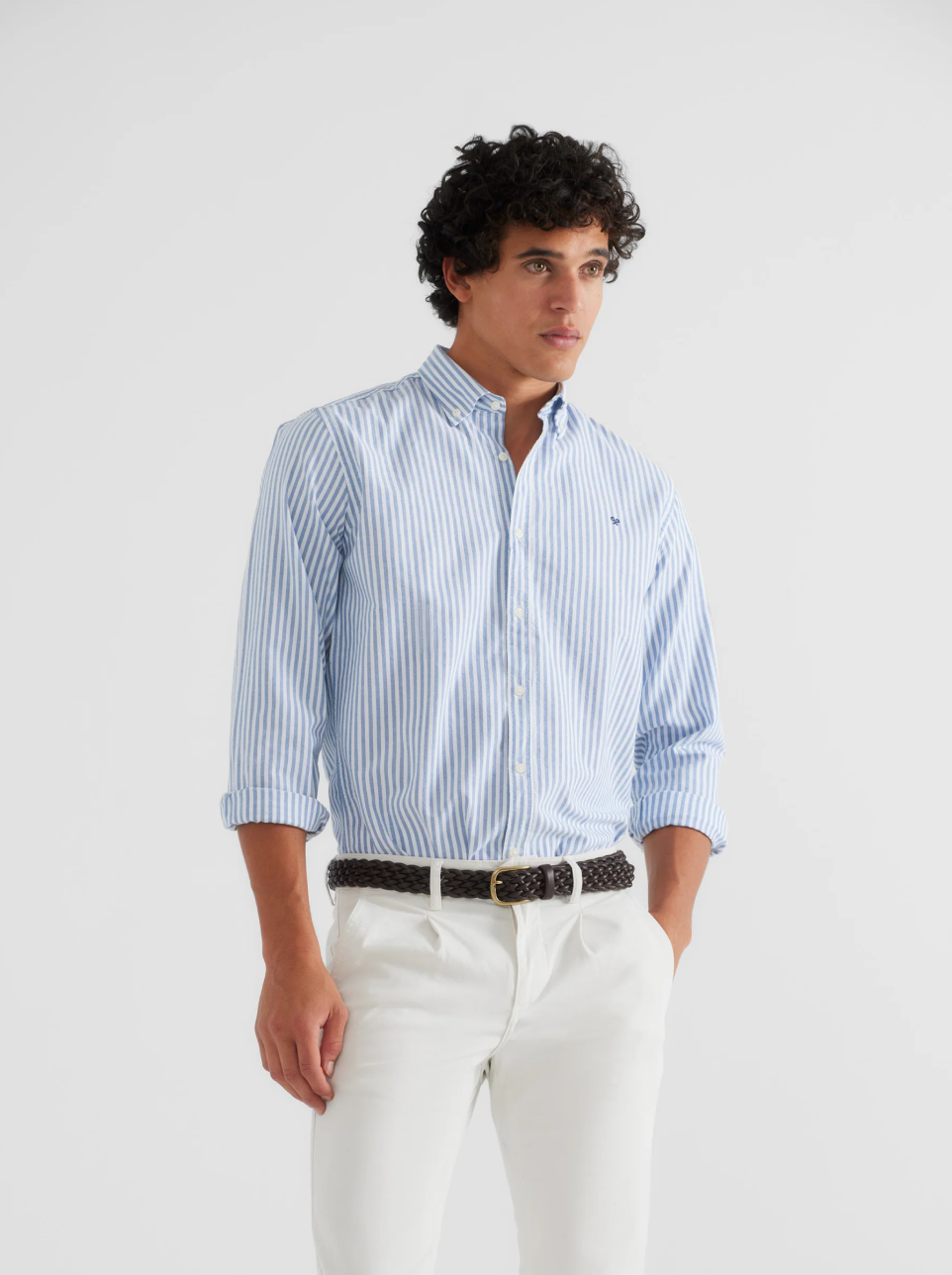 1. Des vêtements qui évoquent le style « Oxford education »