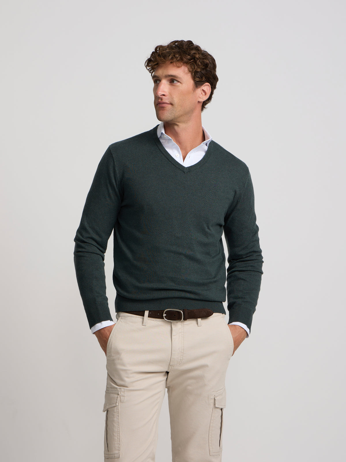 Pull col en V vert