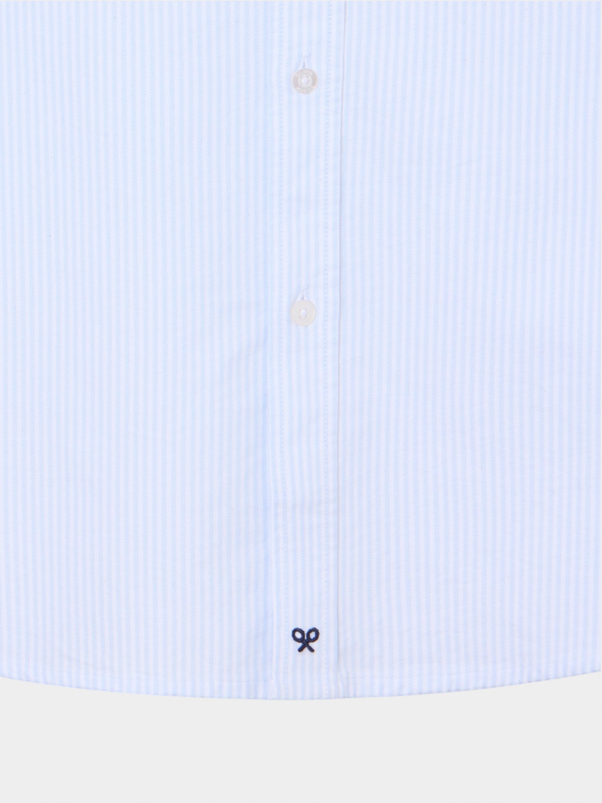 Sport cruise shirt with blue striped pocket
