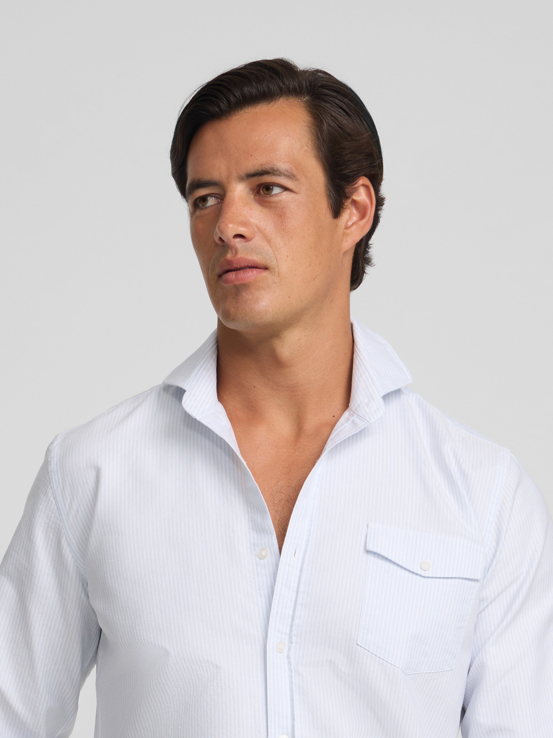 Sport cruise shirt with blue striped pocket