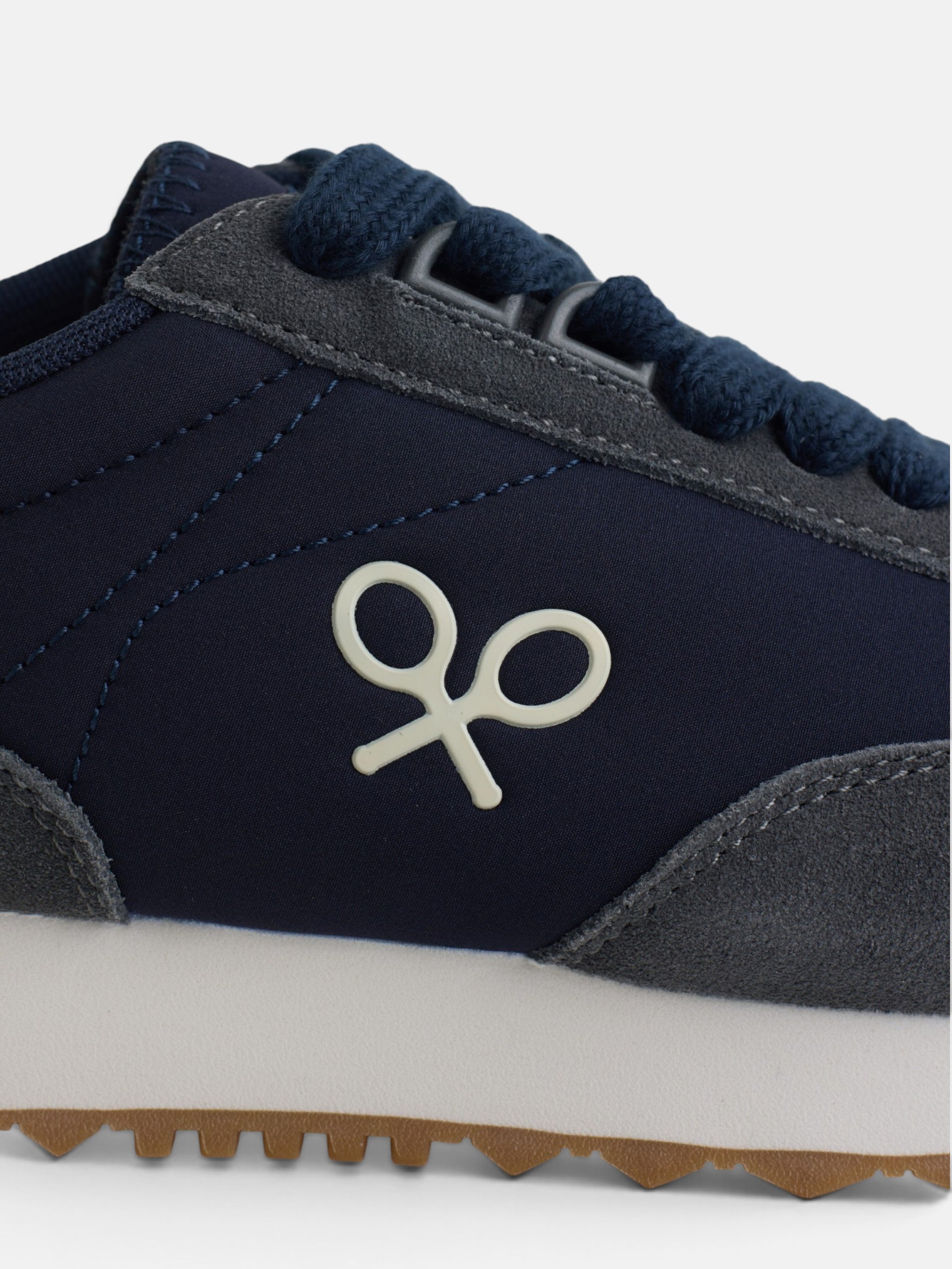 Zapatilla running relax azul marino