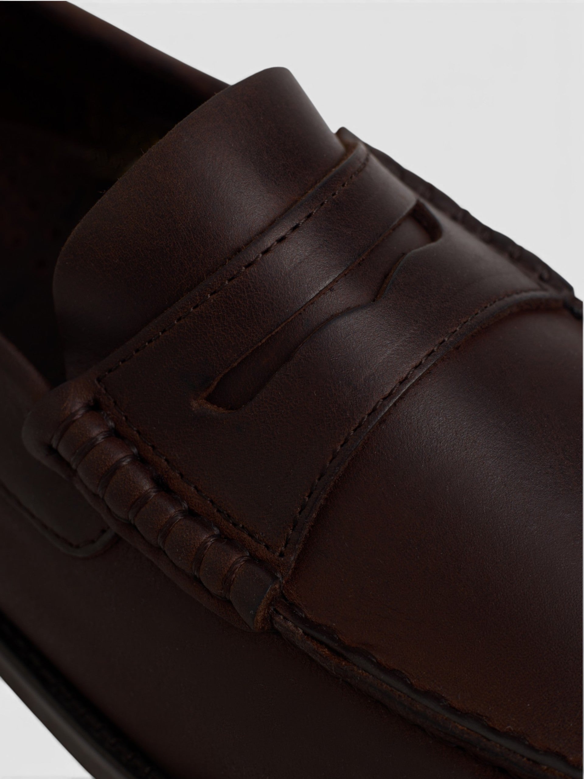 Mocassin en cuir marron