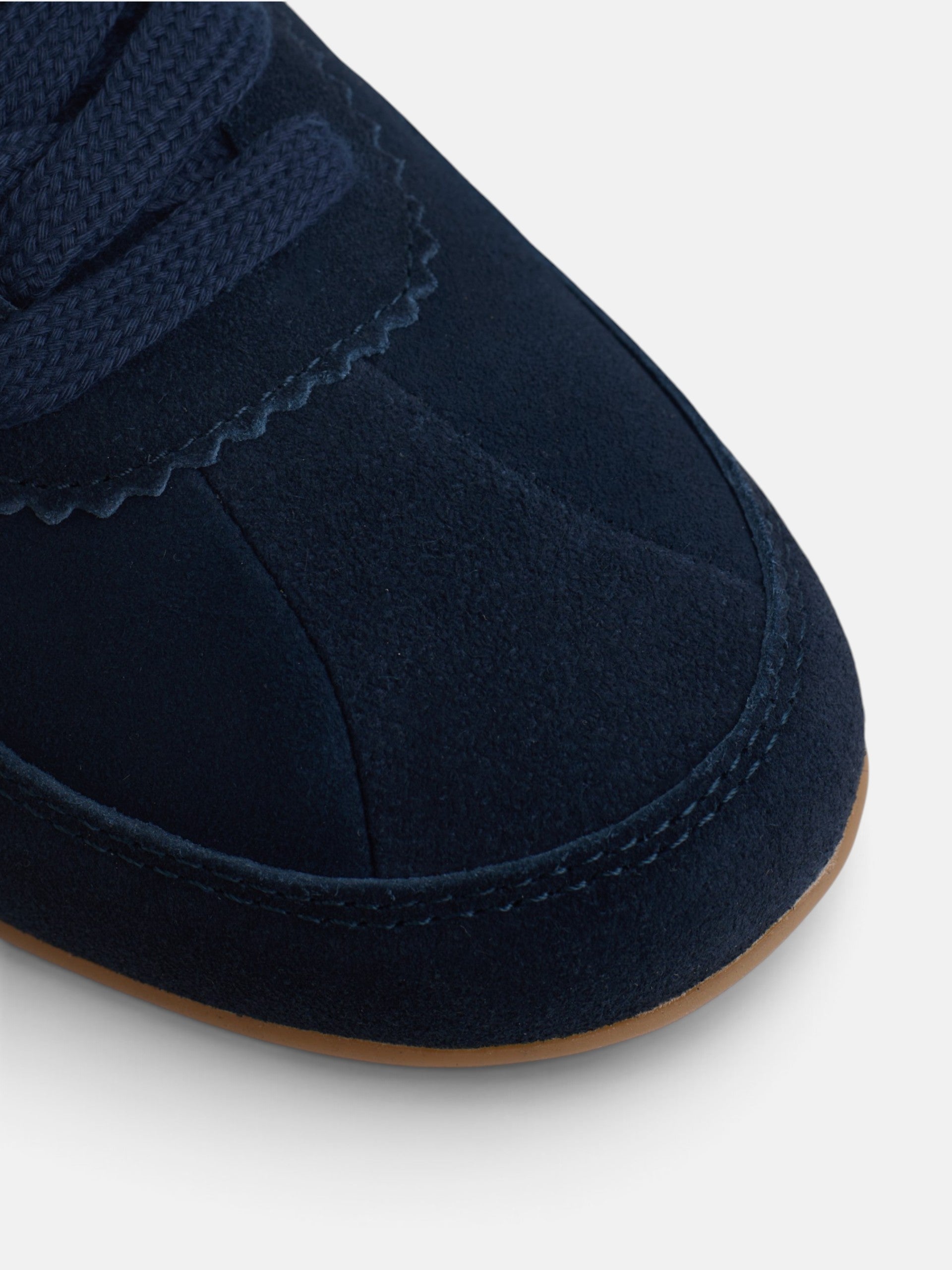 Zapatilla retro serraje azul marino