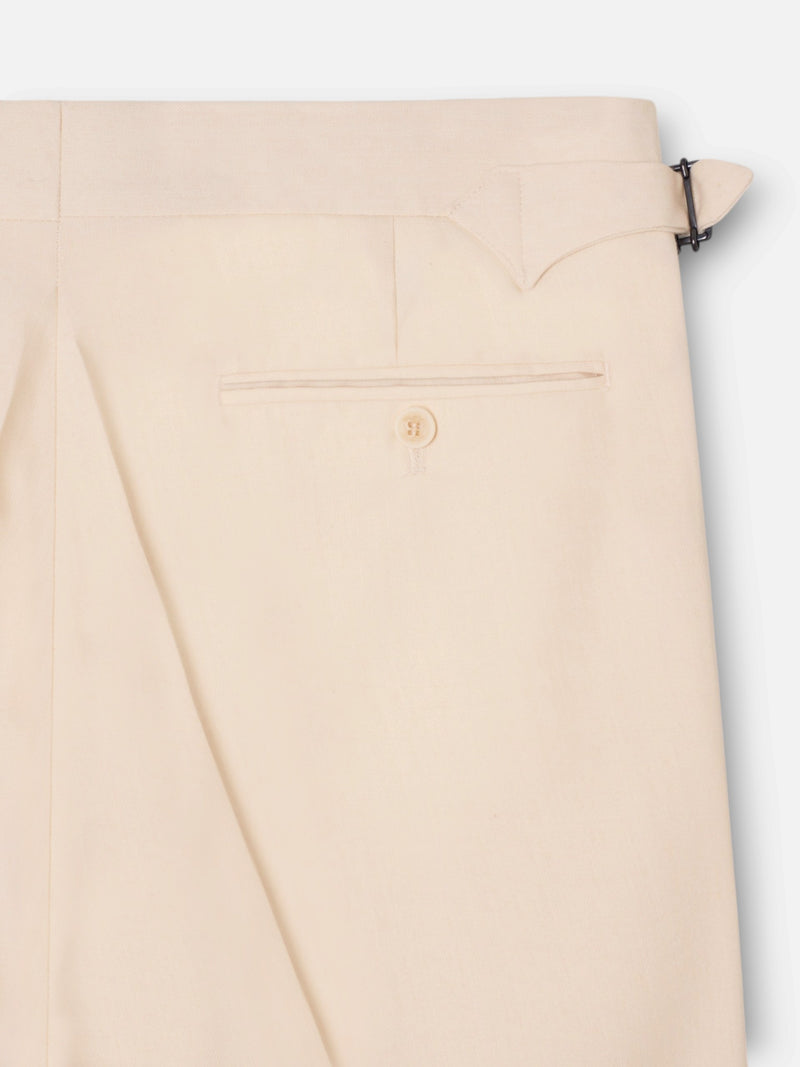 Pantalon habillé à pinces prolongées beige clair