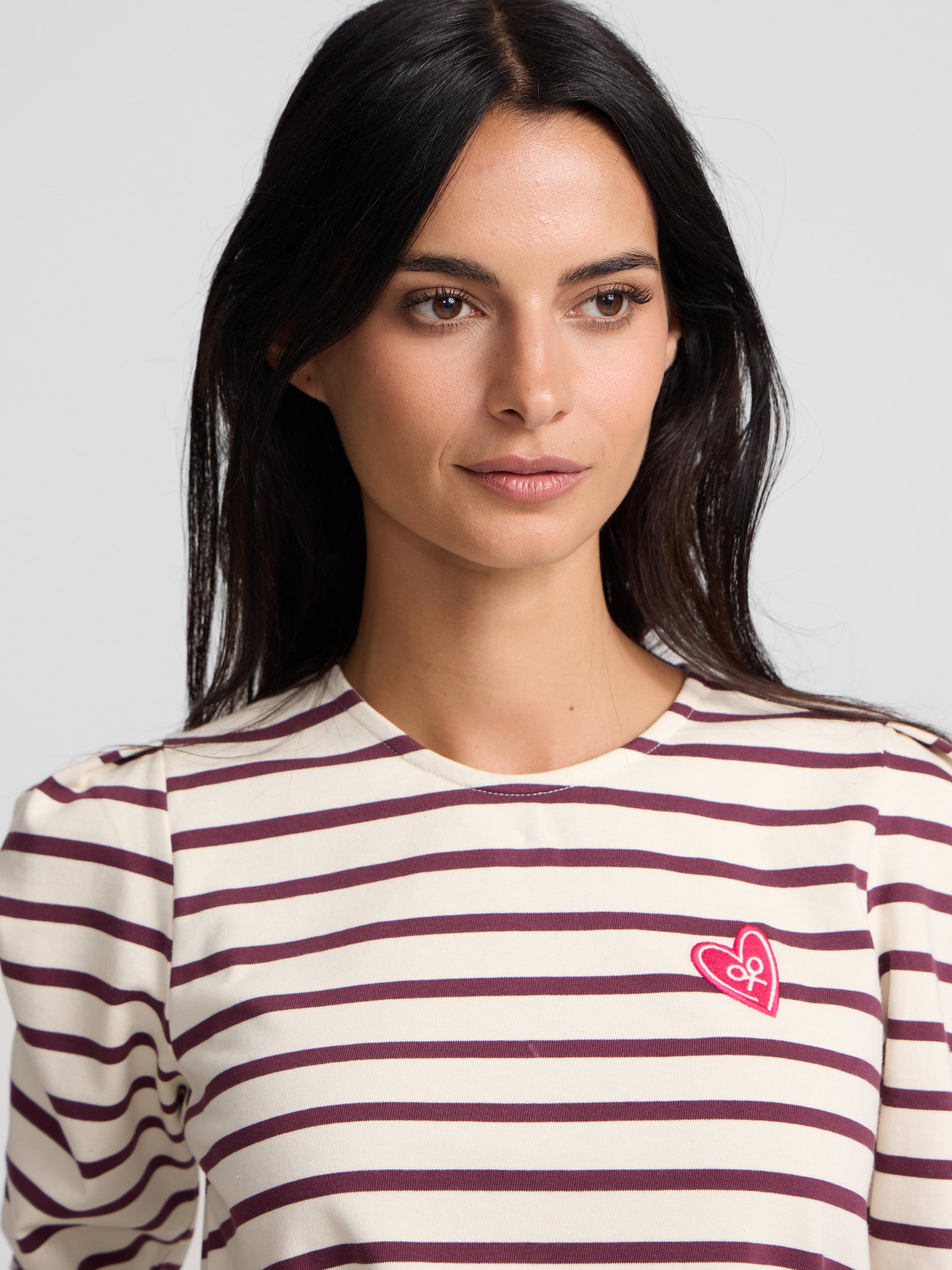 Camiseta woman manga larga abullonada rayas granate