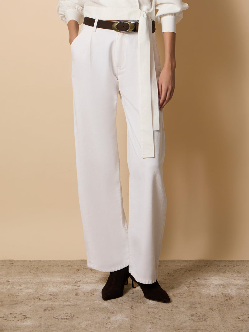 Wide leg trousers with unique pleats in white
