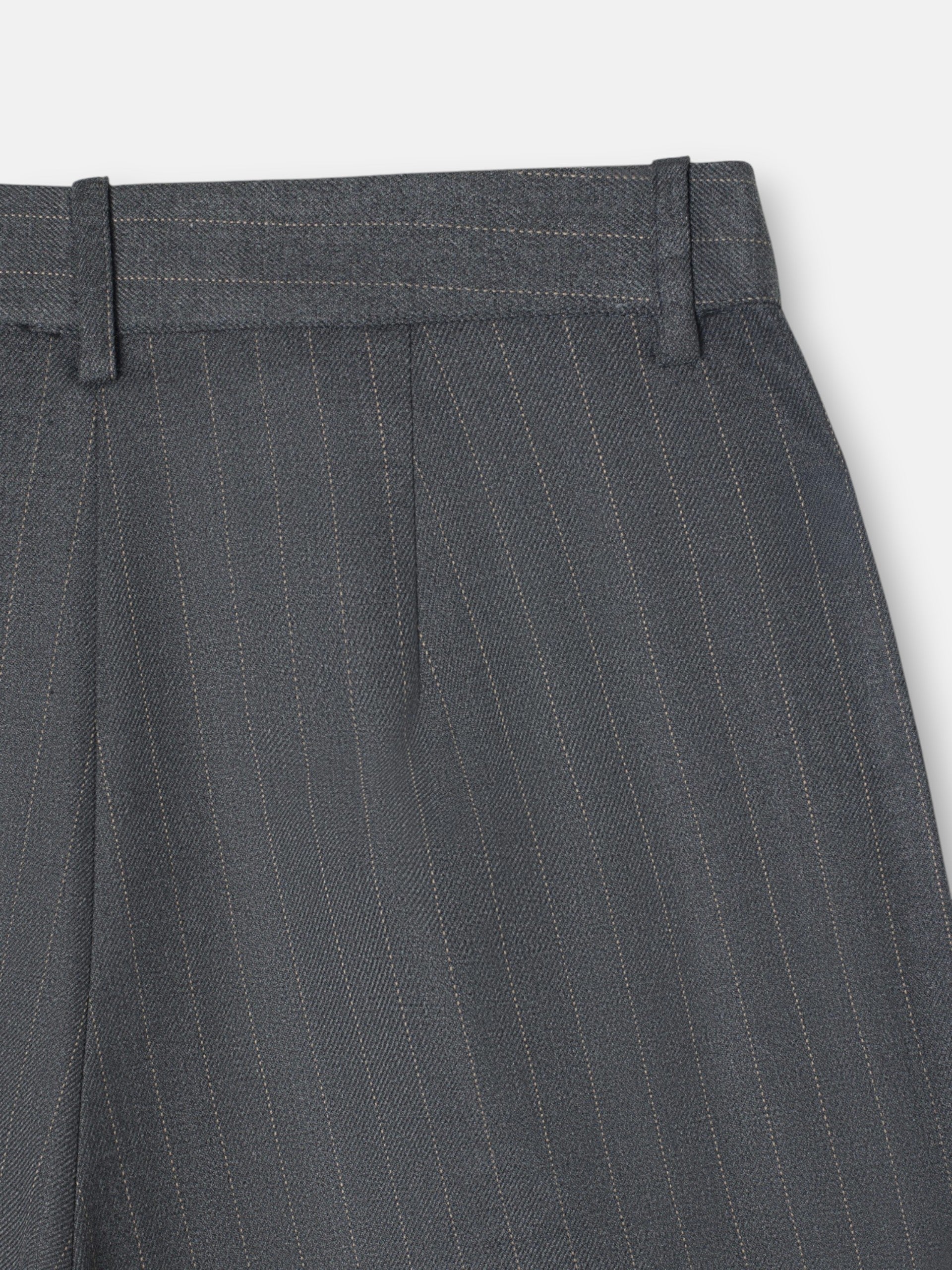 Pantalon recto raya diplomatica gris