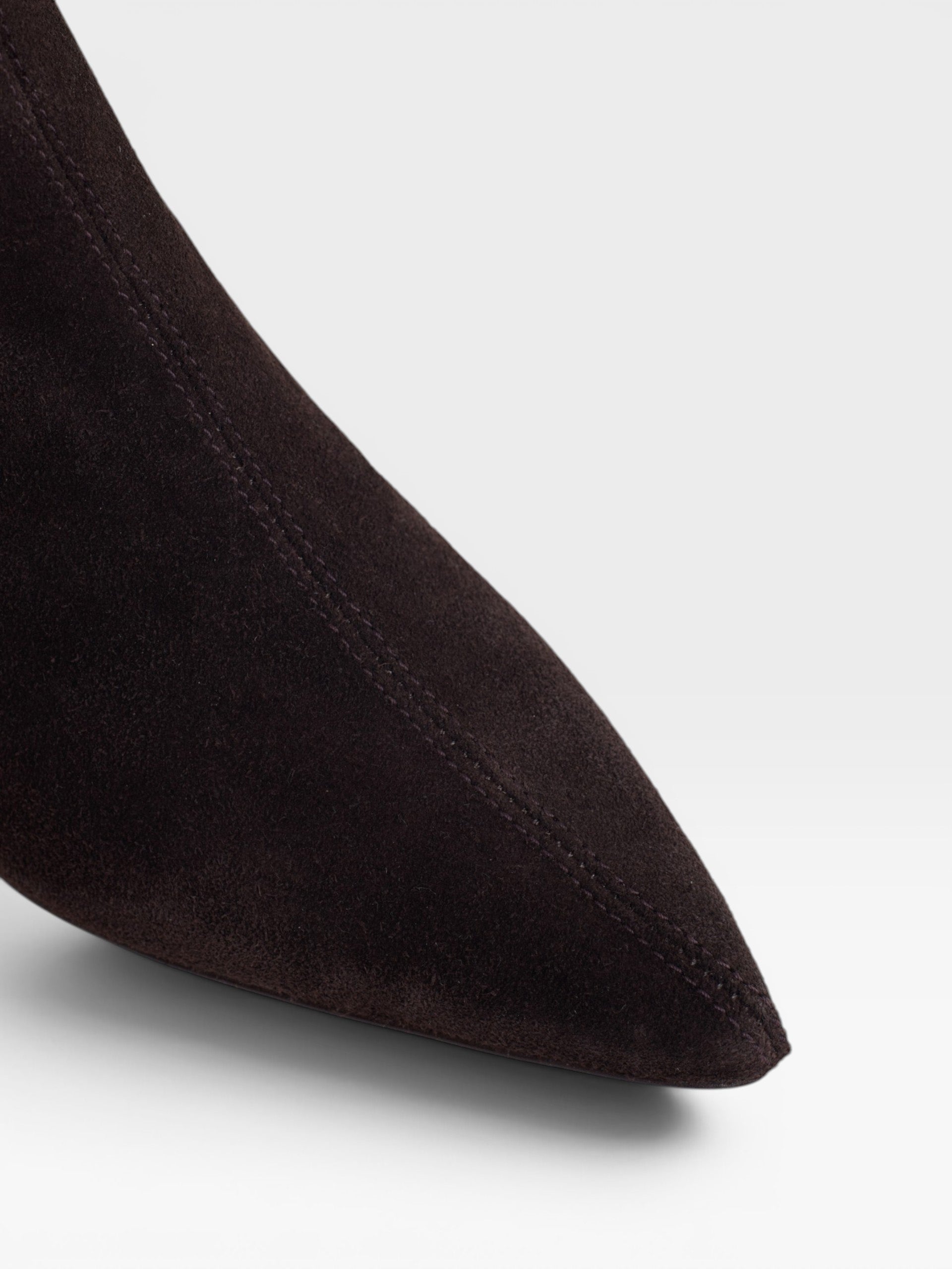 Botin tacon kitten ante marron