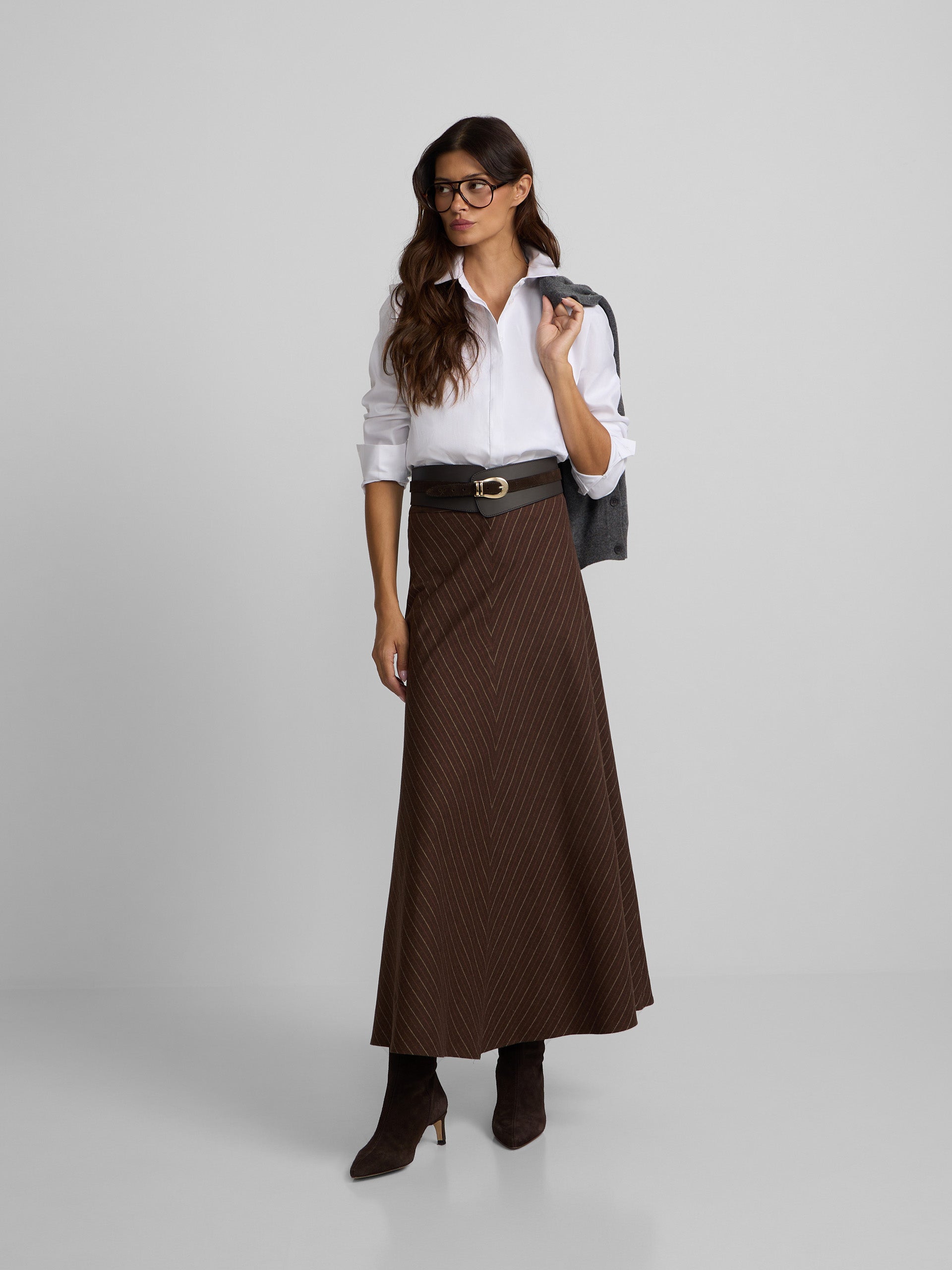 Structured white herringbone shirt