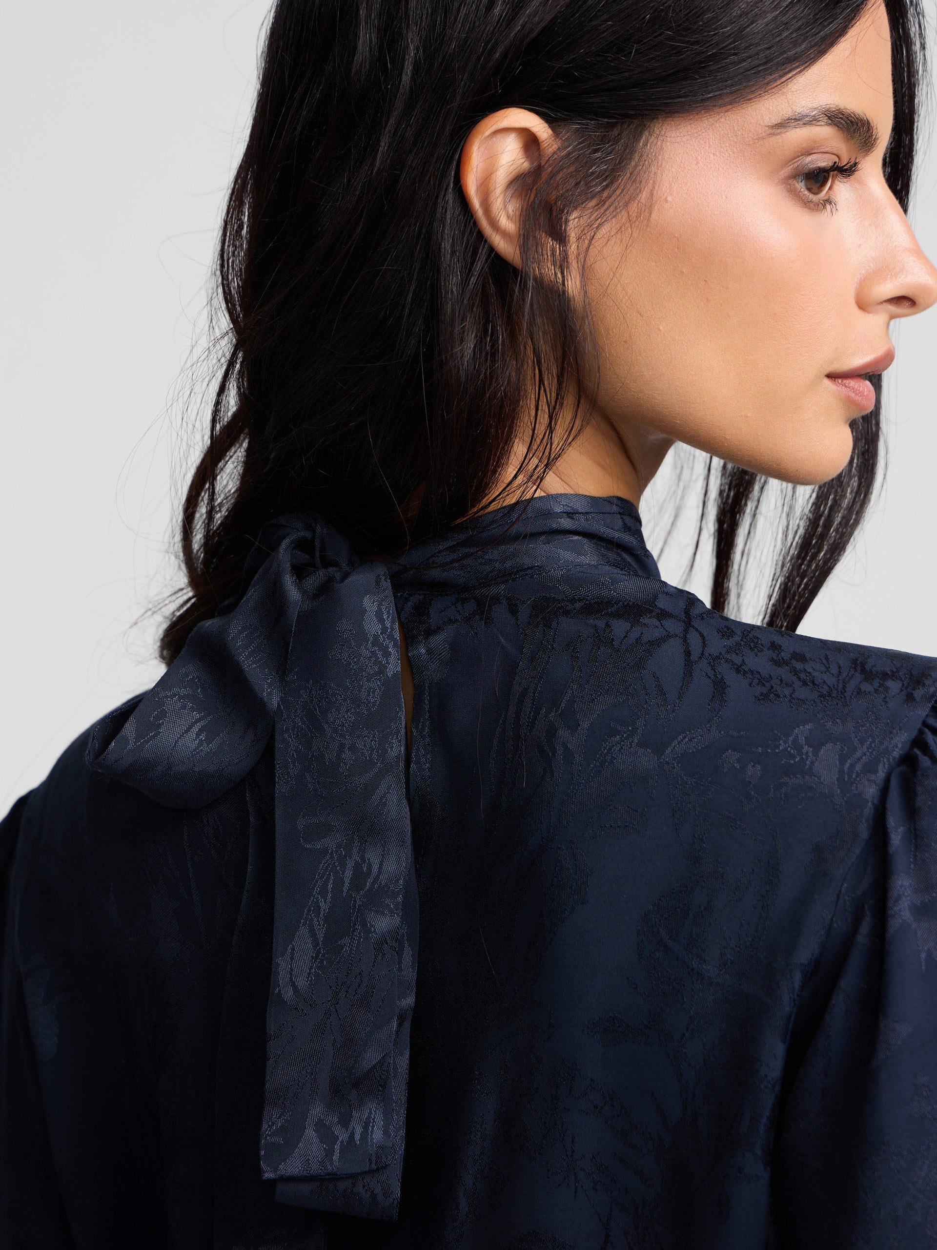 Blusa tira cuello jacquard azul