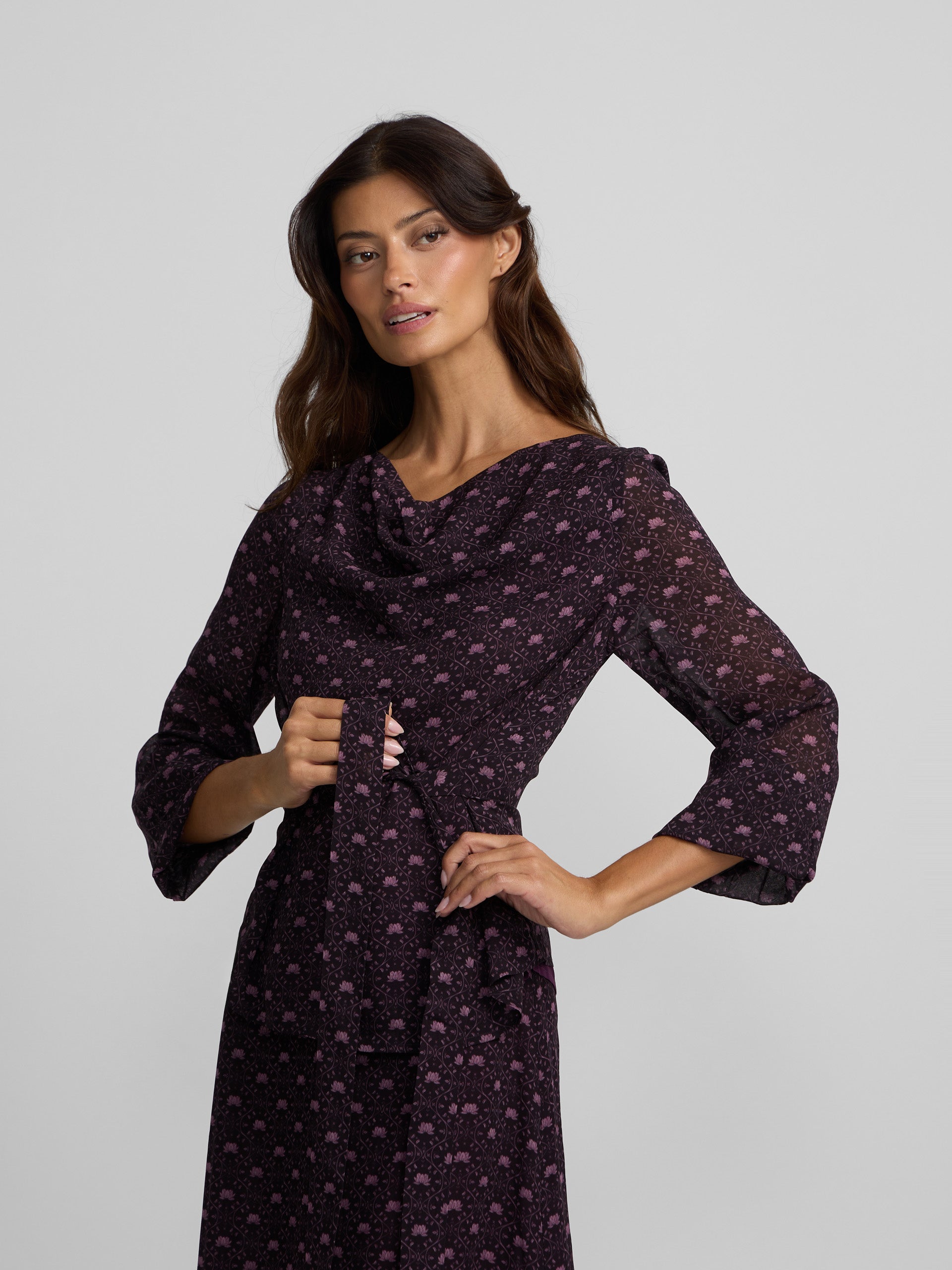 Blusa lazada estampado morado