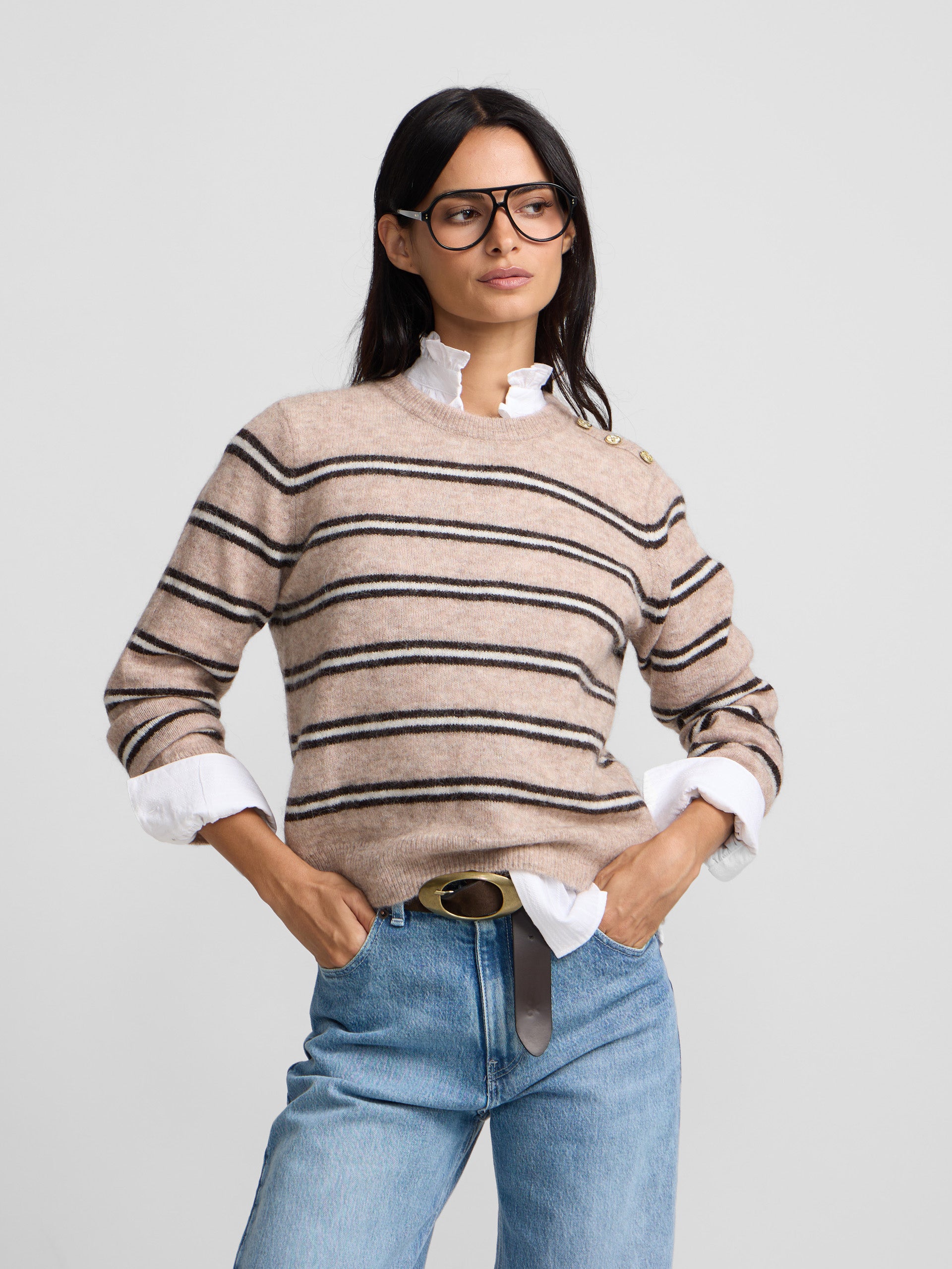 Pull à boutons rayé écru