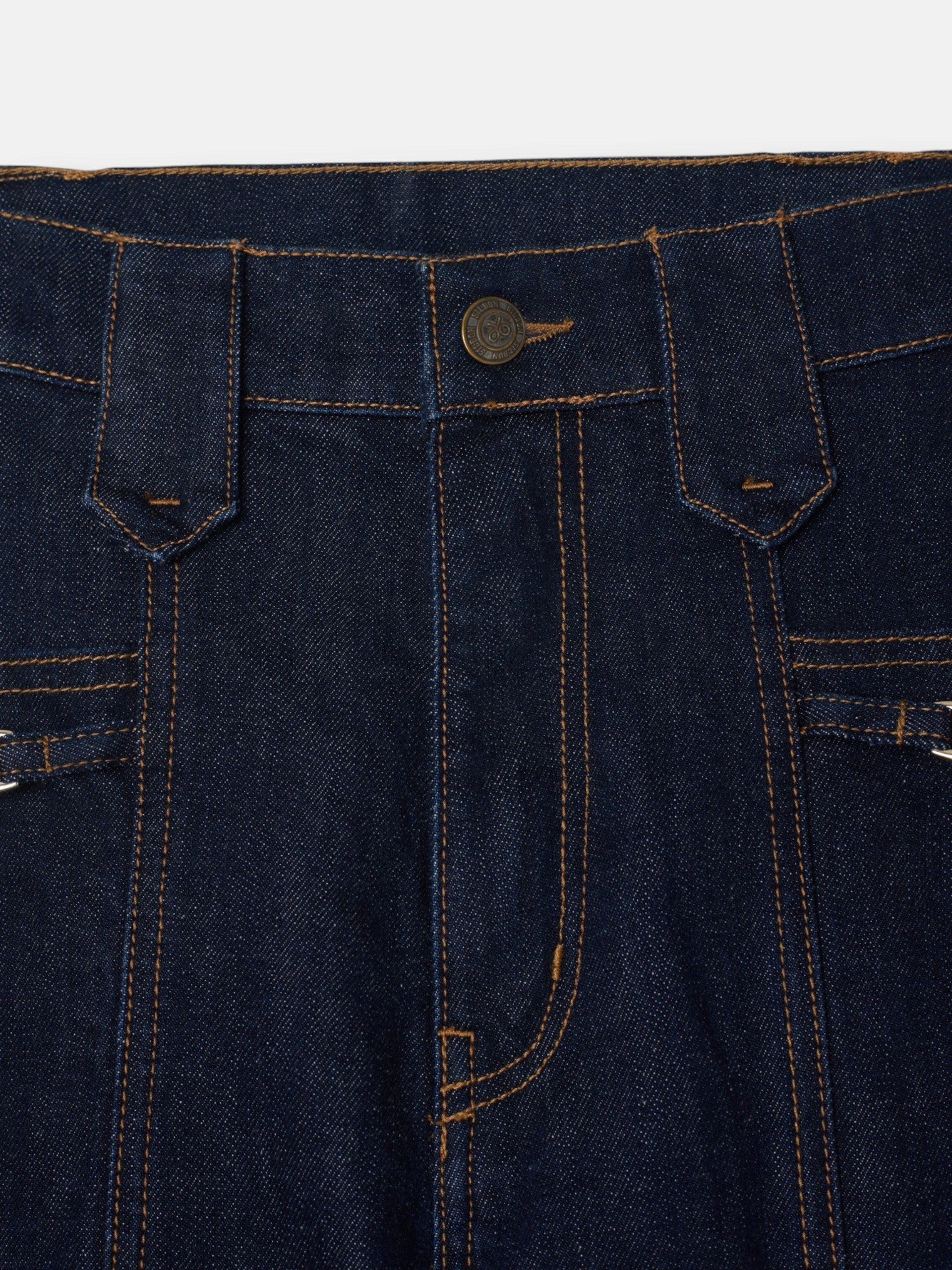 Pantalon denim recto detalle hebillas denim