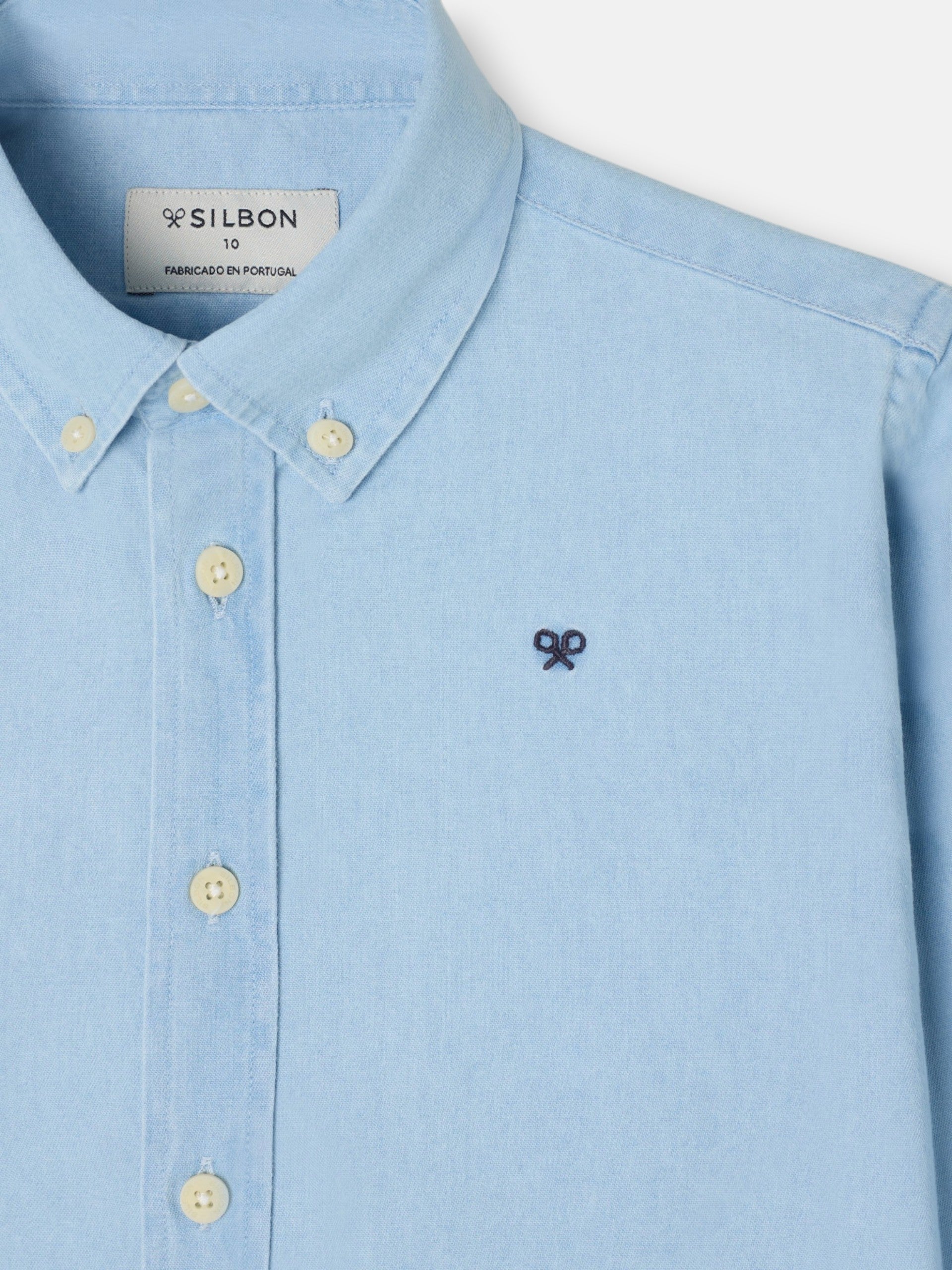 Chemise sport enfant classique en denim bleu clair