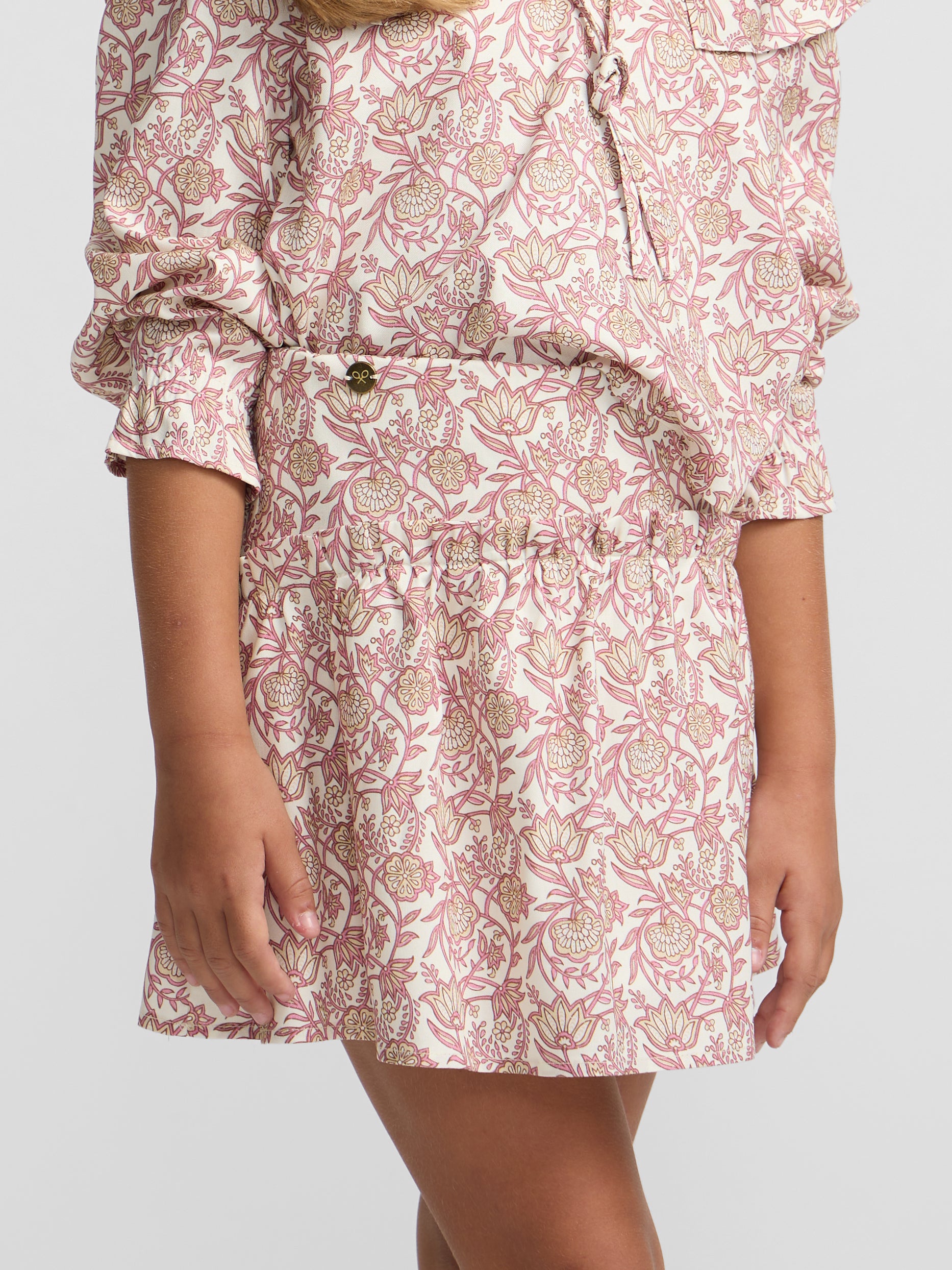 Falda girl estampado flores rosa y blanco