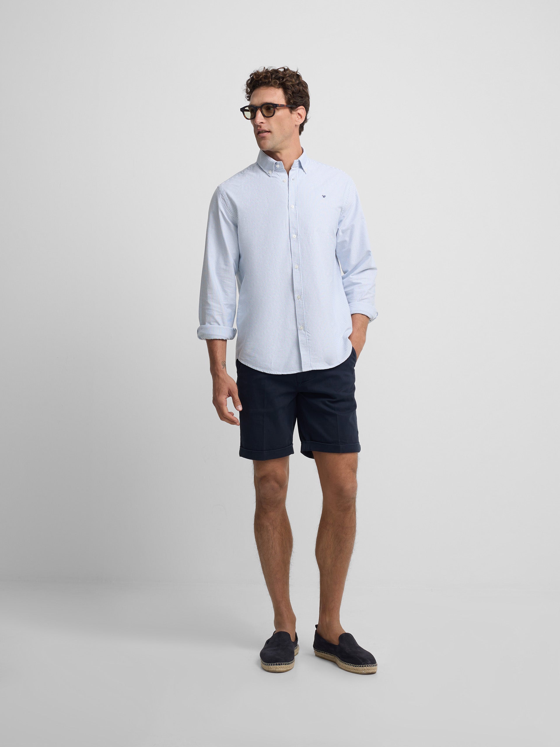Bermuda clasica azul navy