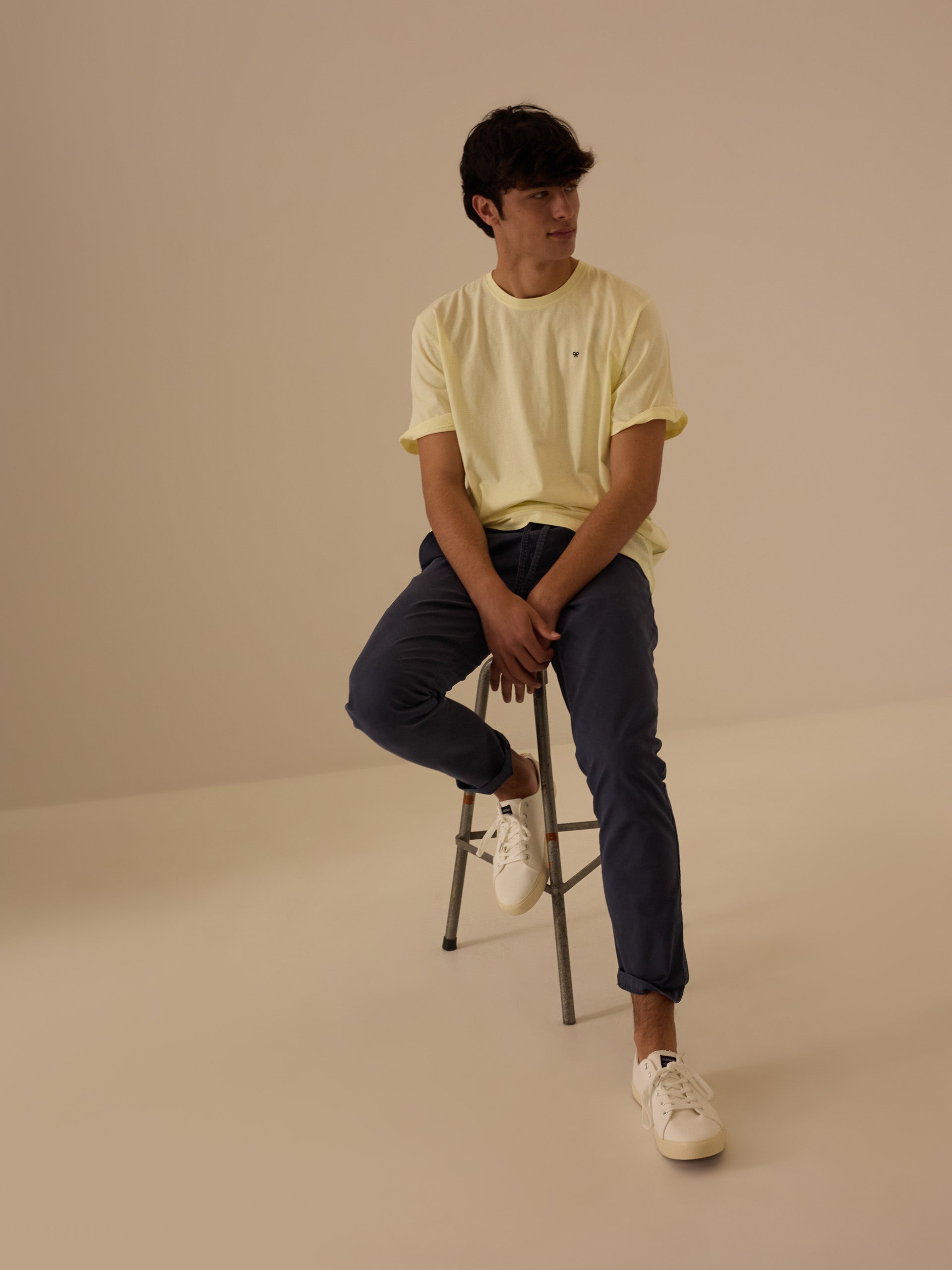 Camiseta minilogo amarillo