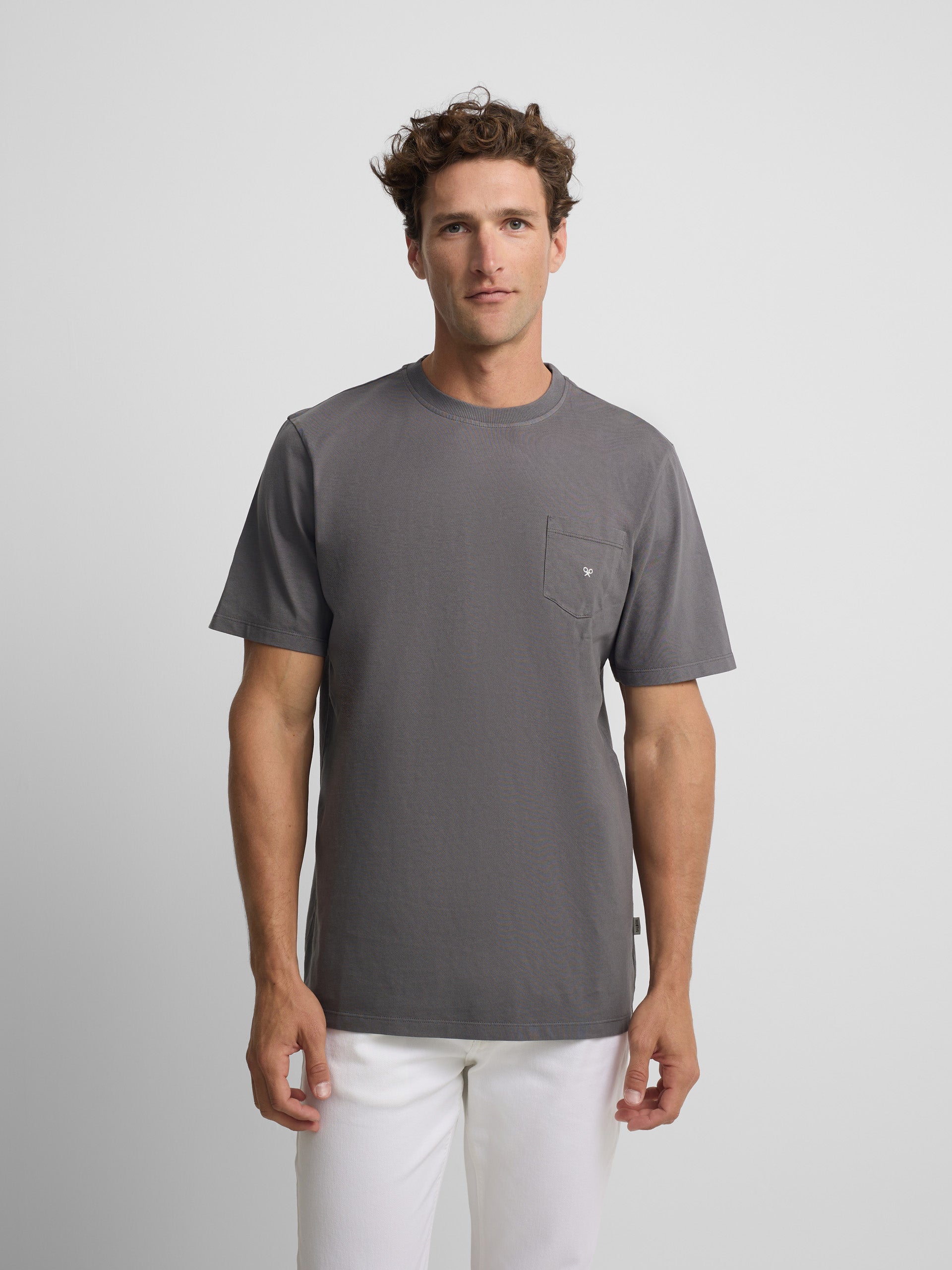 Classic t-shirt with mini logo pocket in grey