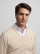 Pull uni col en V crème