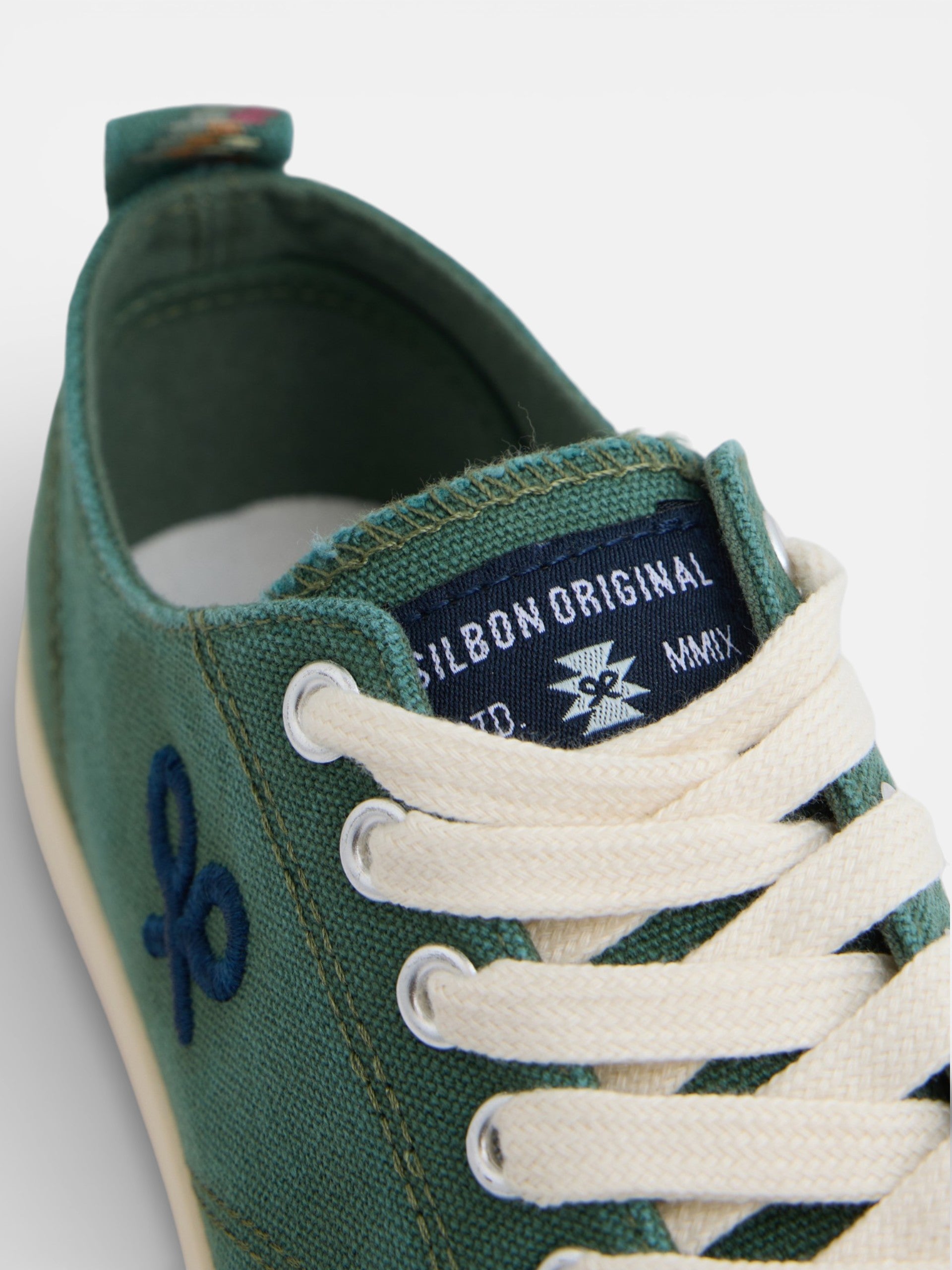 Zapatilla clasica lona verde