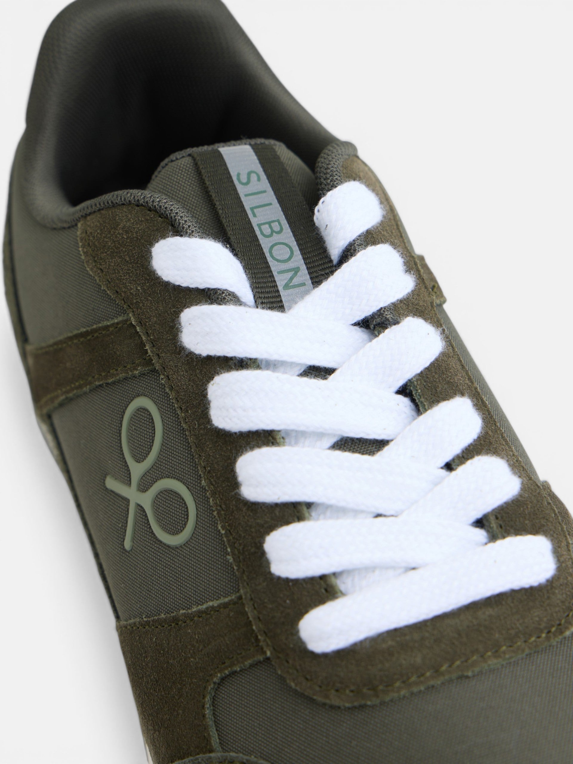 Zapatilla urban style verde