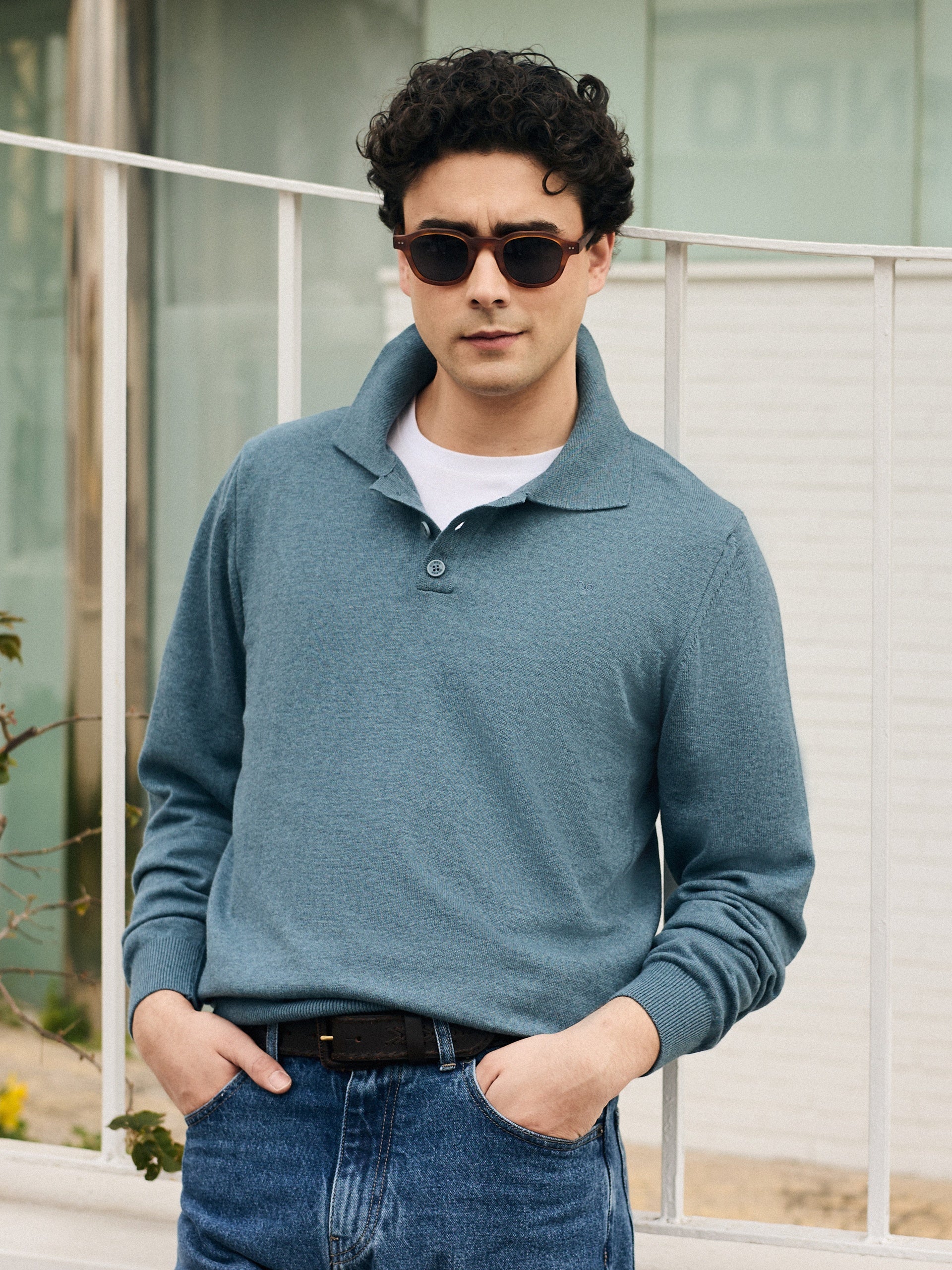 Pull col polo bleu pétrole