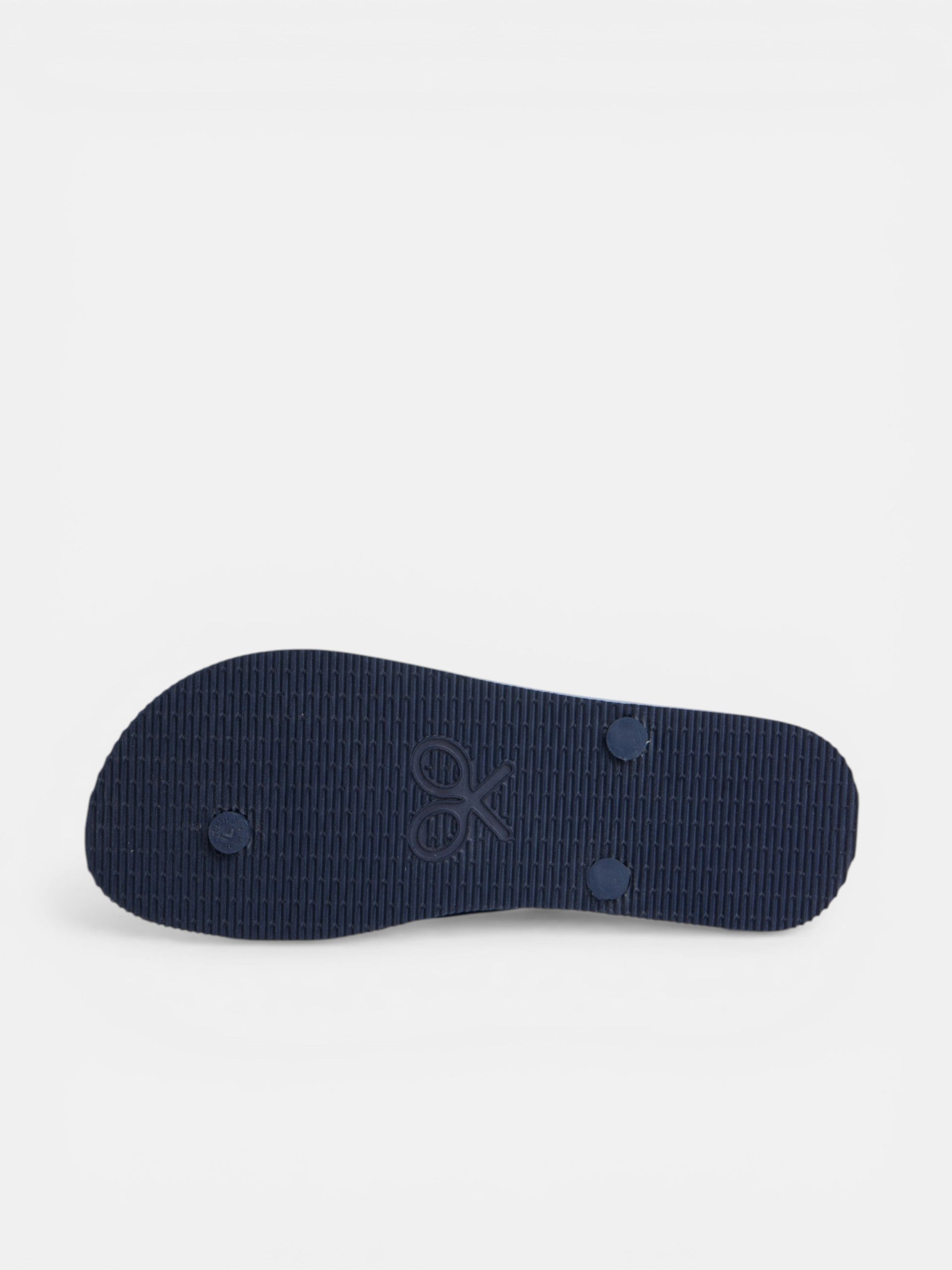 Two-tone blue paddle flip-flops