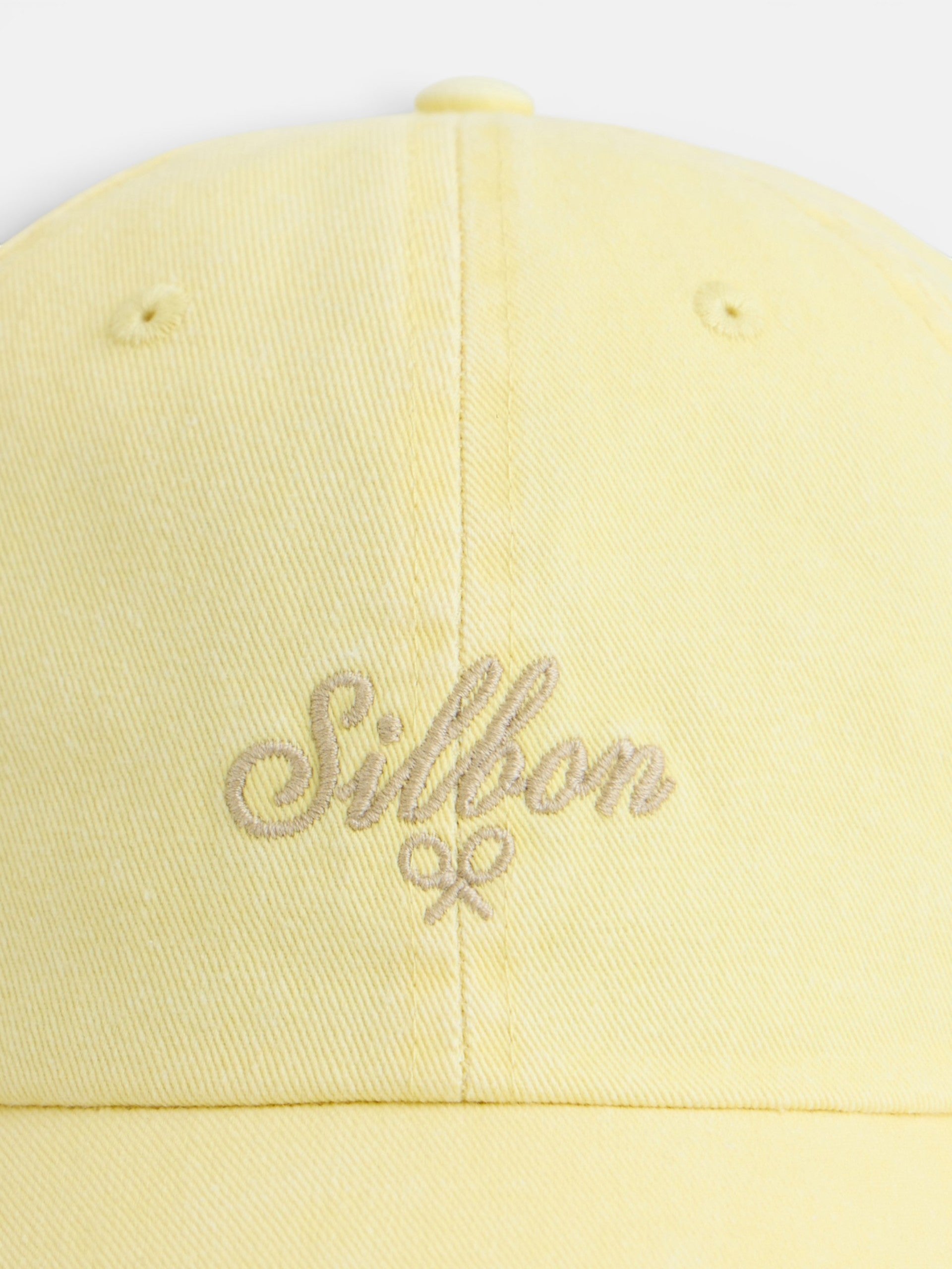 Gorra Silbon estilo denim amarillo