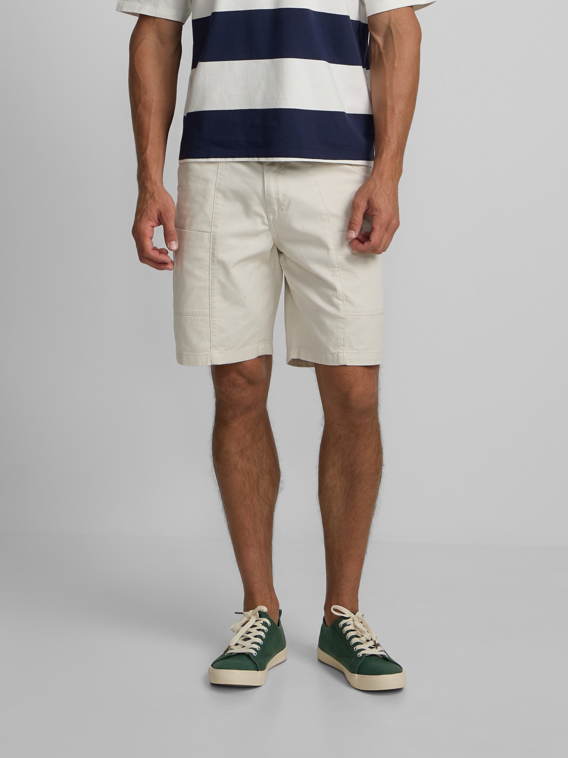 Bermuda bolsos pedra
