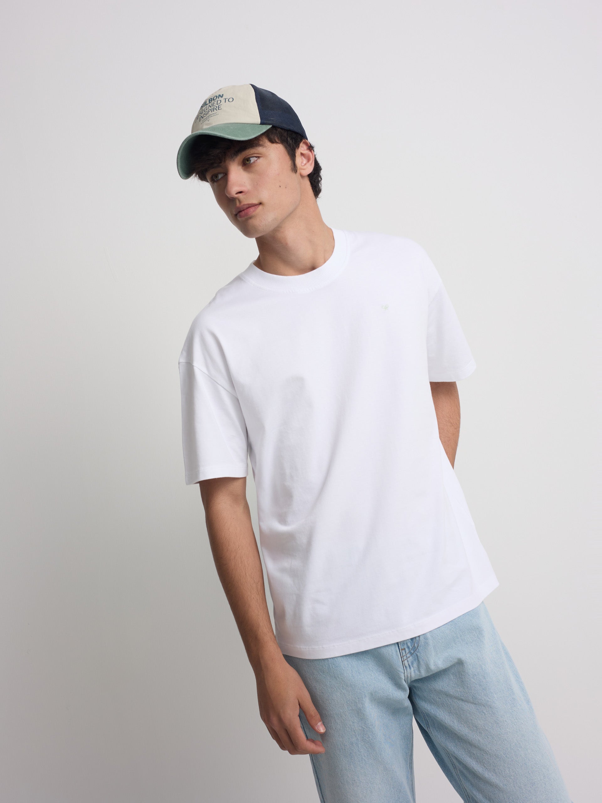 Camiseta relaxed fit surfing plans blanco