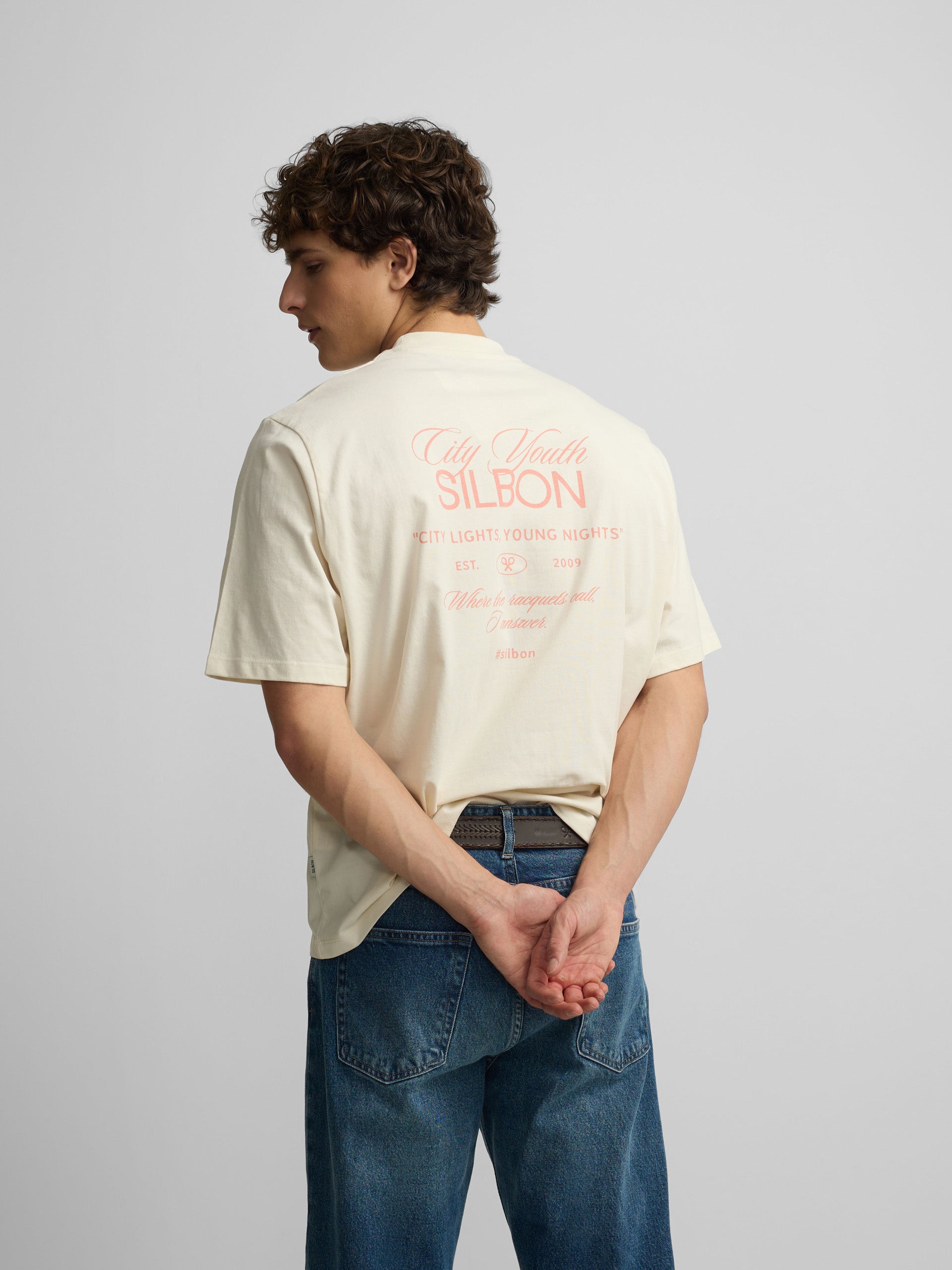 Camiseta special fit city youth crema