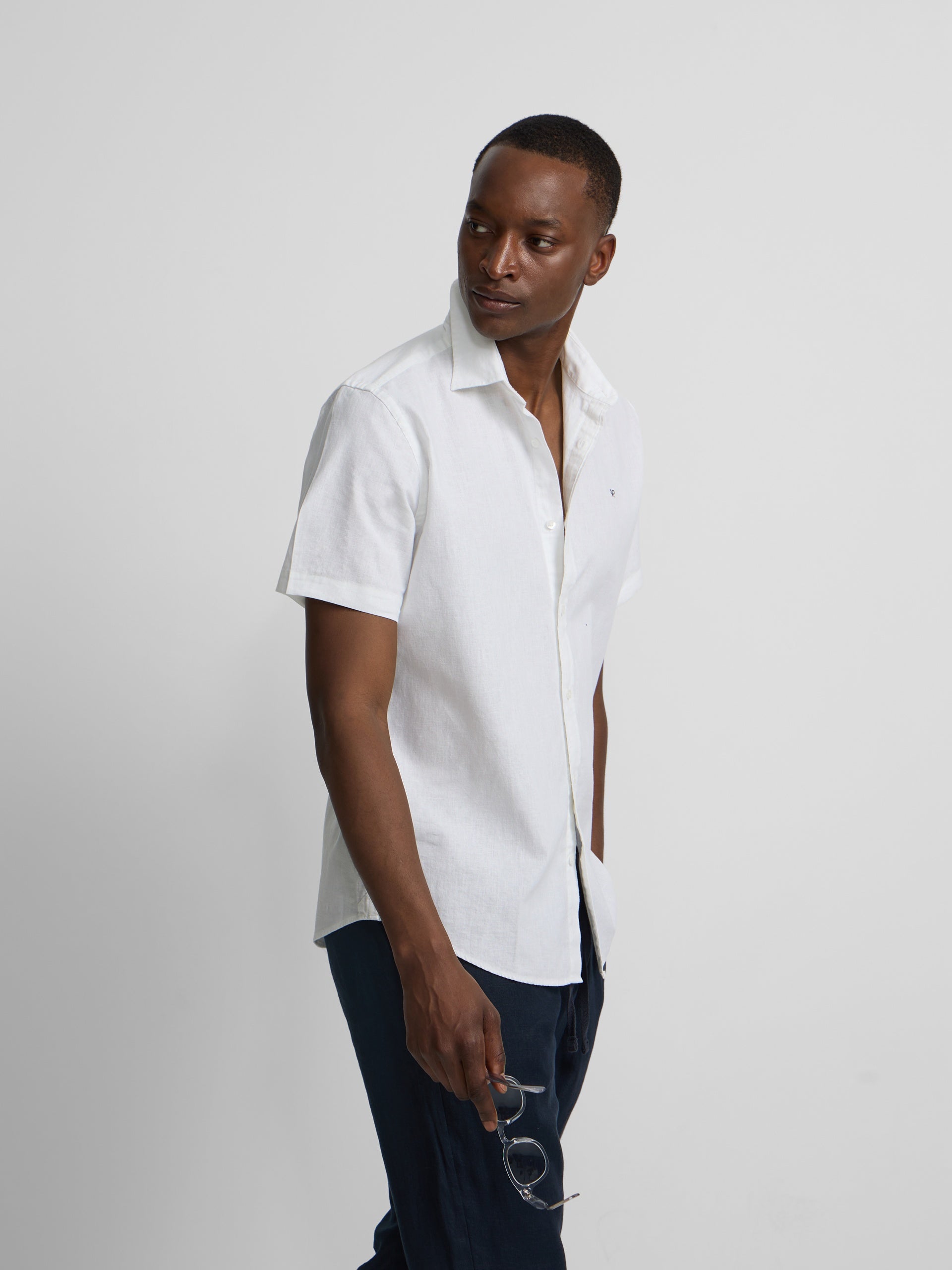 Camisa manga corta lino blanca