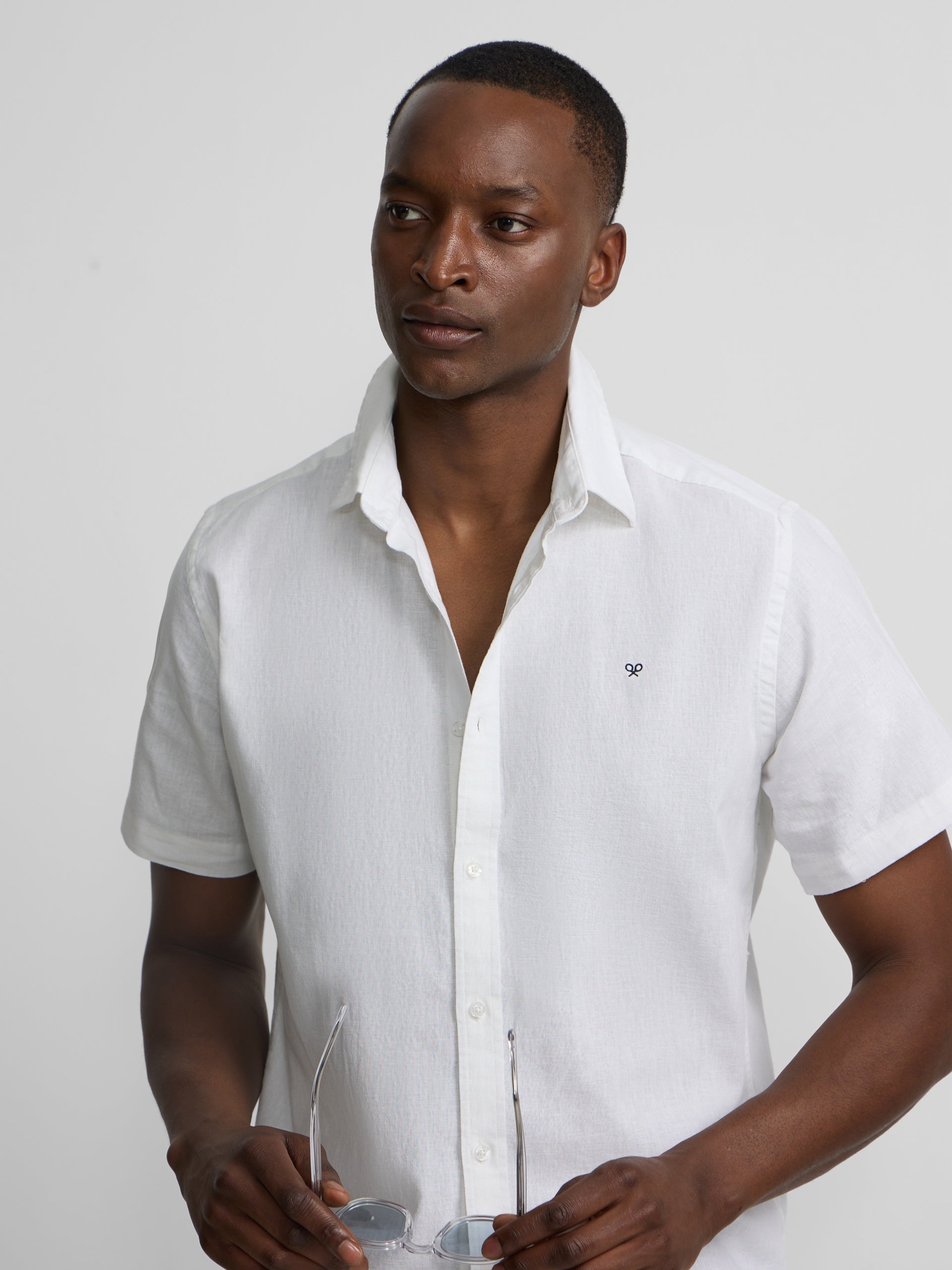 Camisa manga corta lino blanca