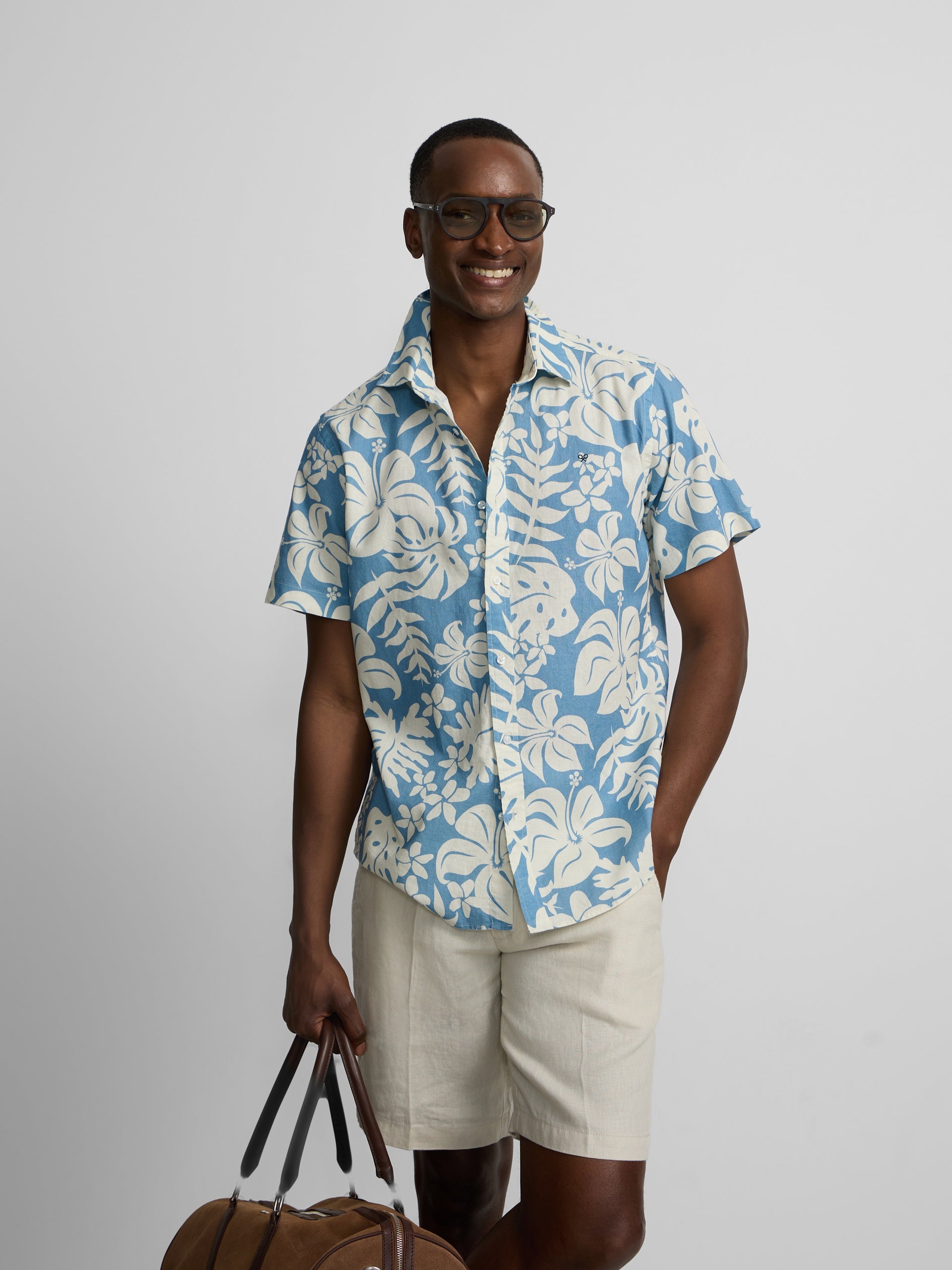 Camisa manga corta lino estampado azul