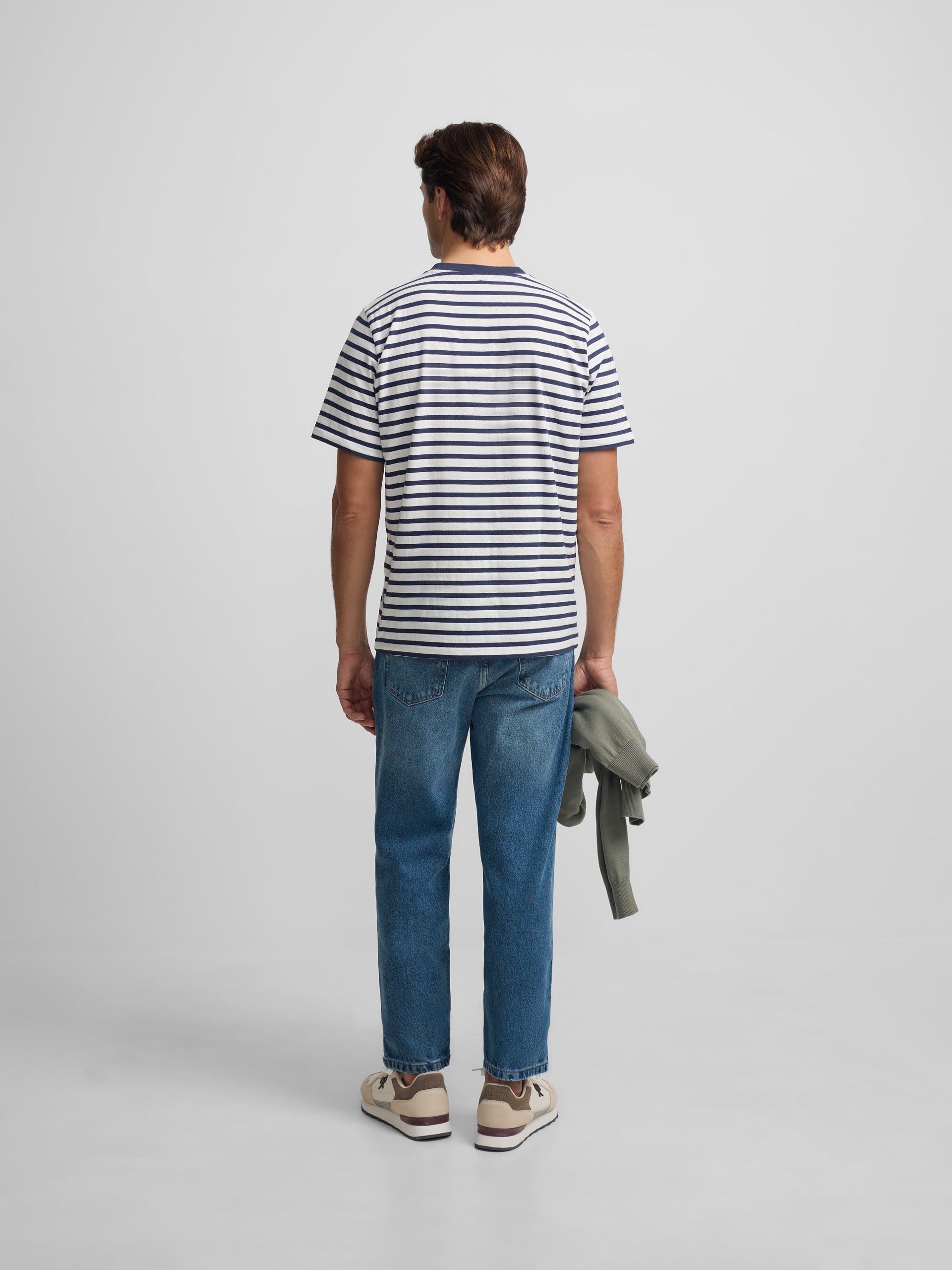 T-shirt rustique à rayures bleu marine