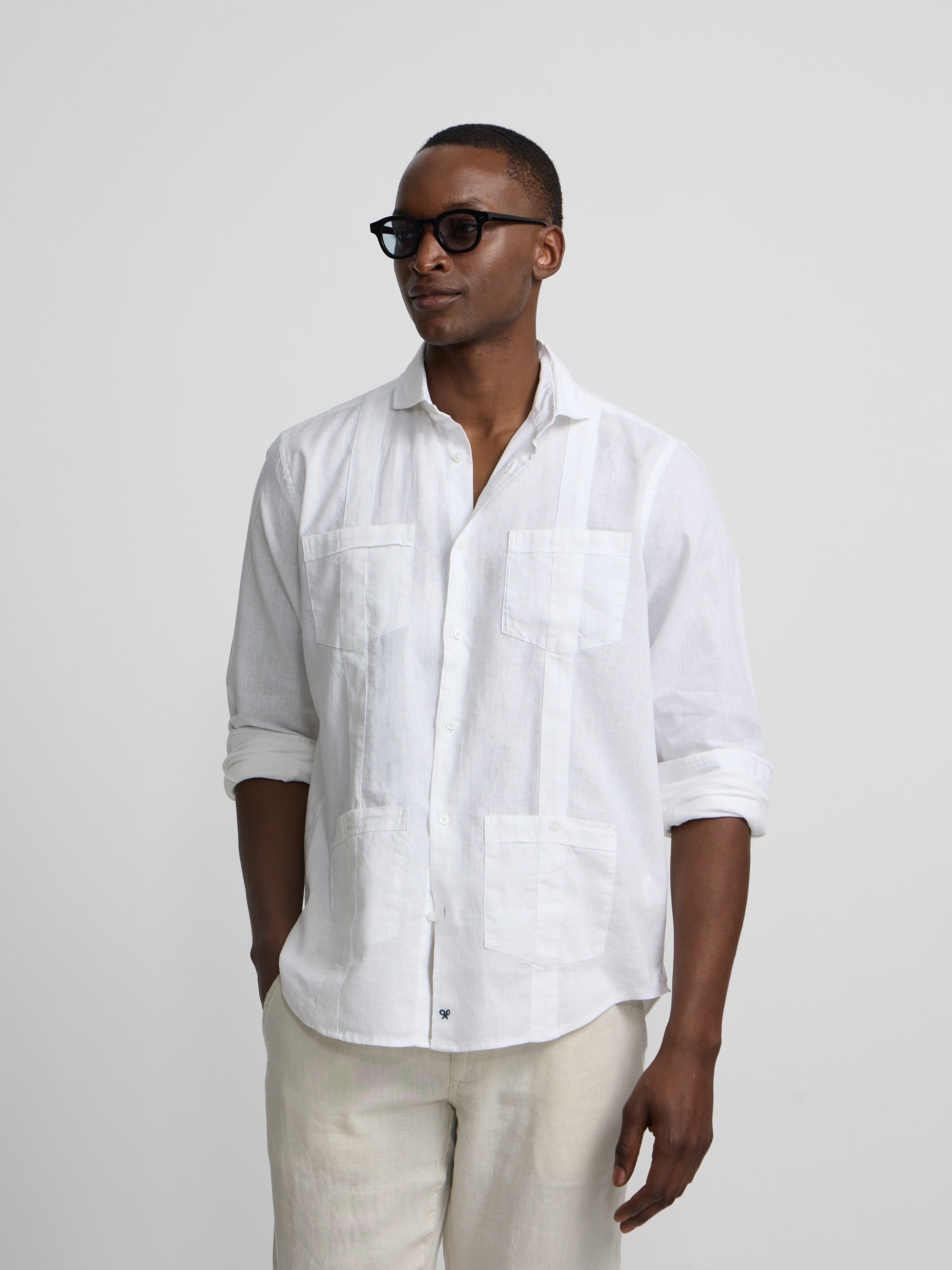 Guayabera sport lino blanca
