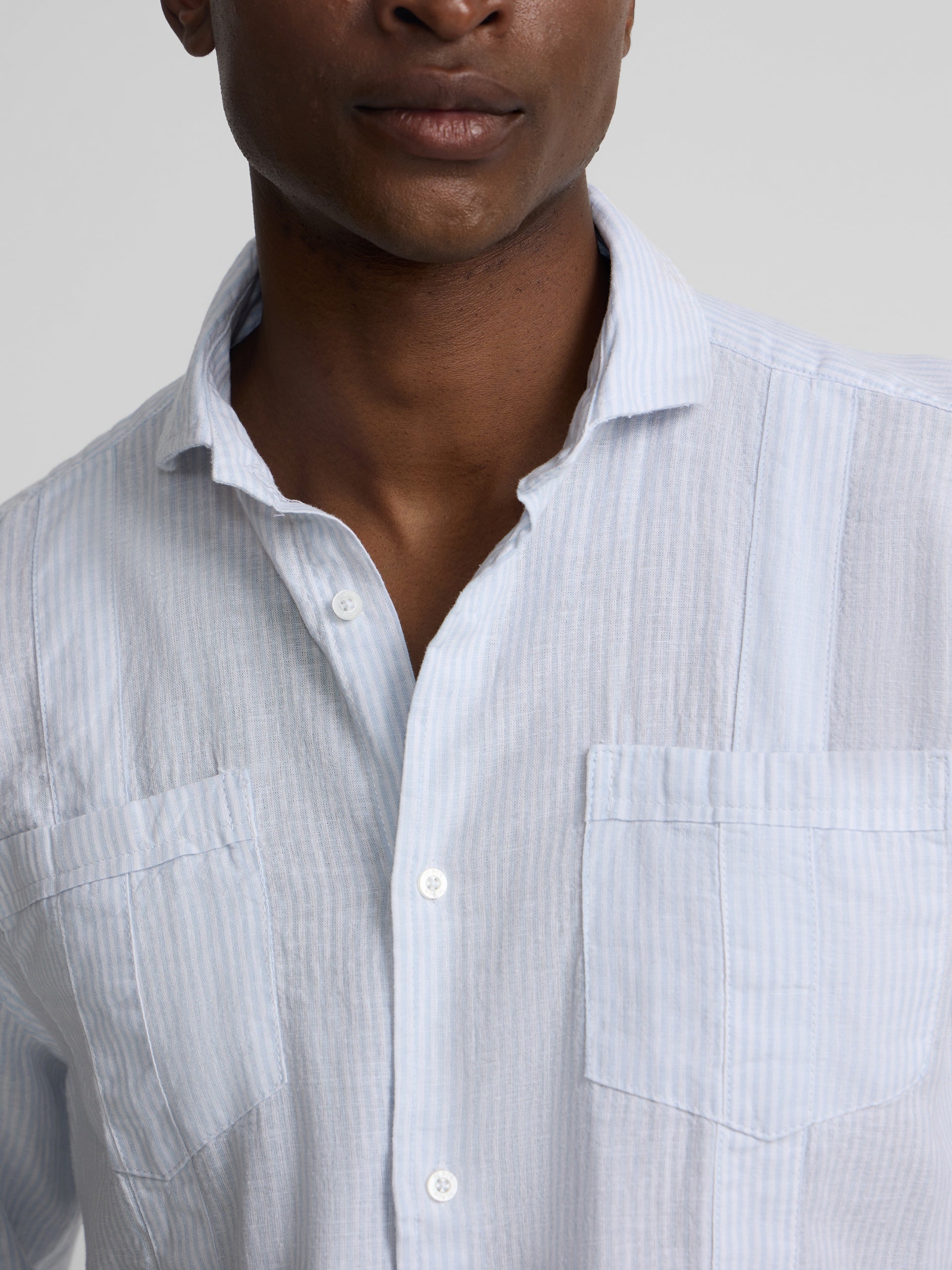 Guayabera sport lino rayas celeste